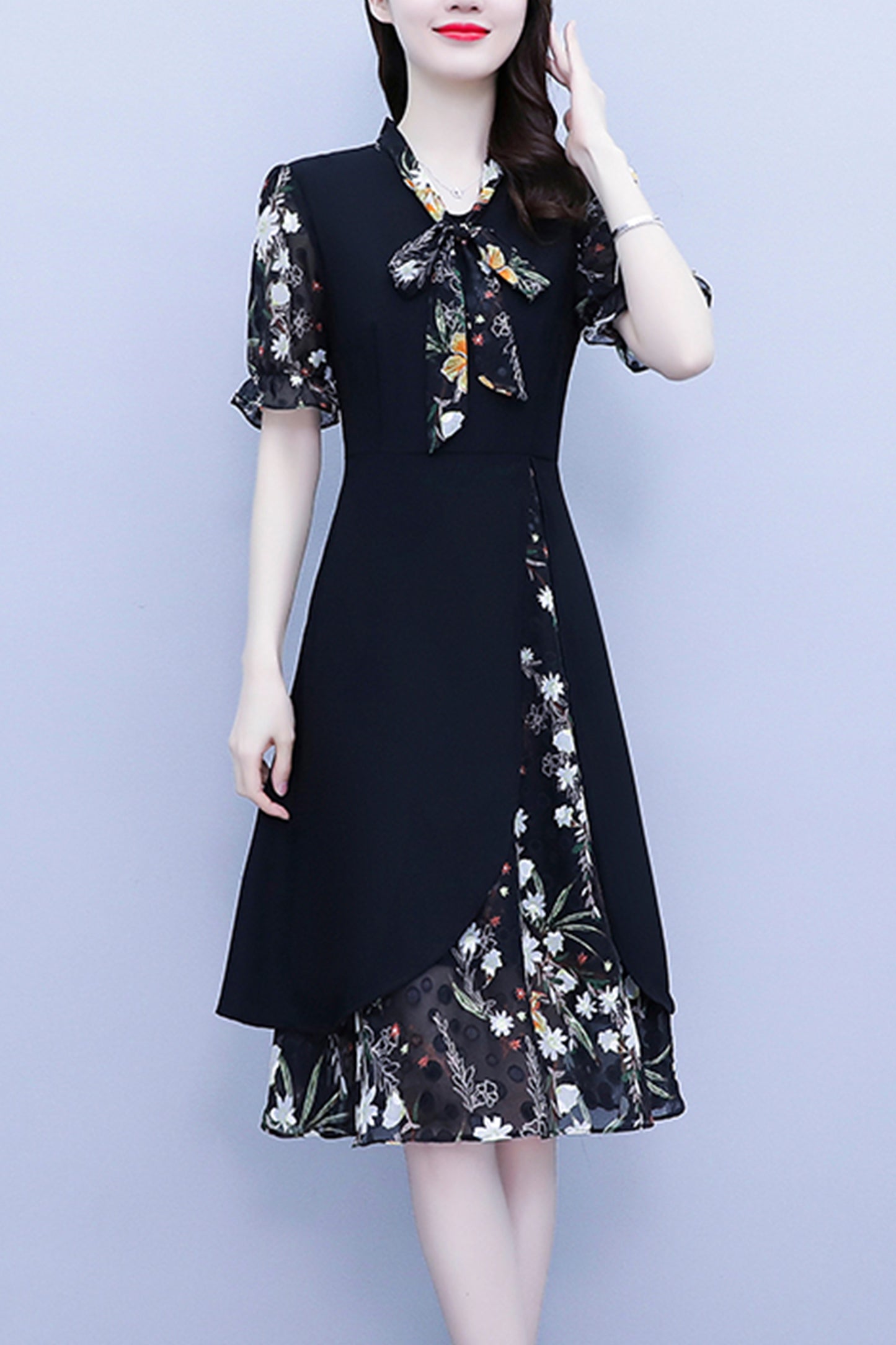 Women's Tie V-Neck Short Sleeve A-line Midi Dress