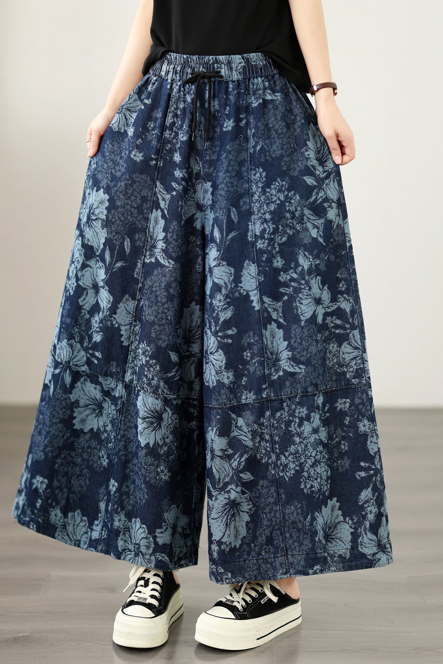 Floral Print Lightweight Wide Leg Denim Pants