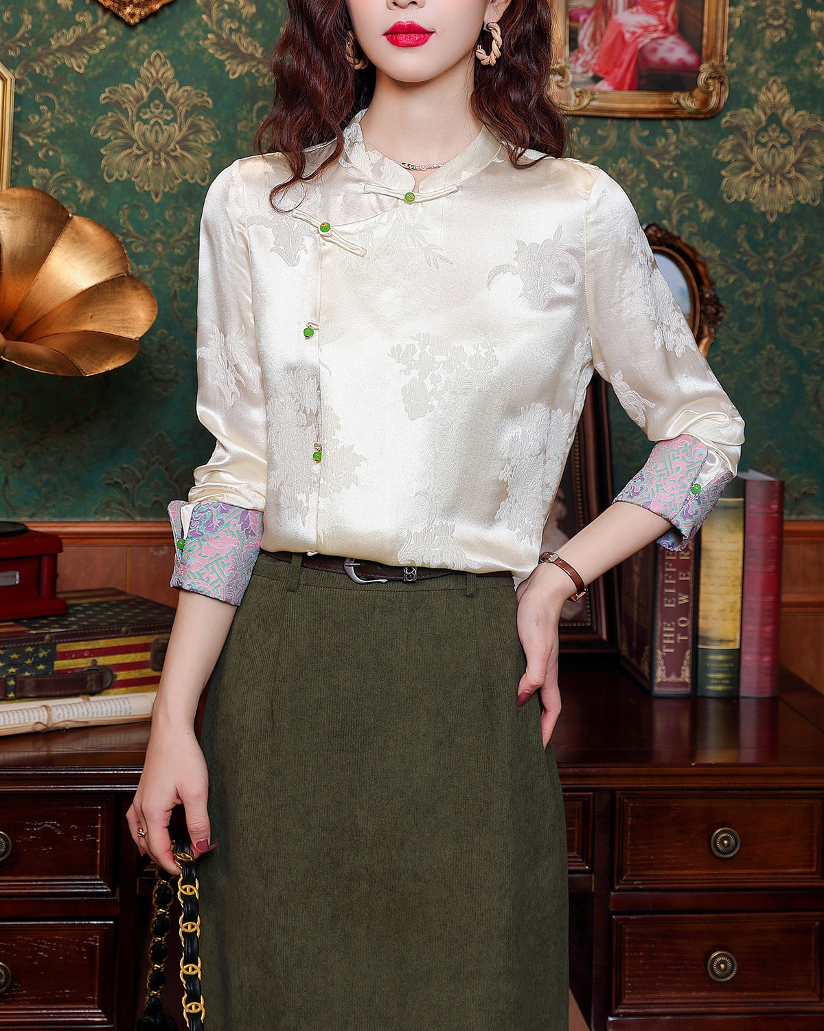 Elegant Chinese Style Jacquard Blouse with Vintage Buttons