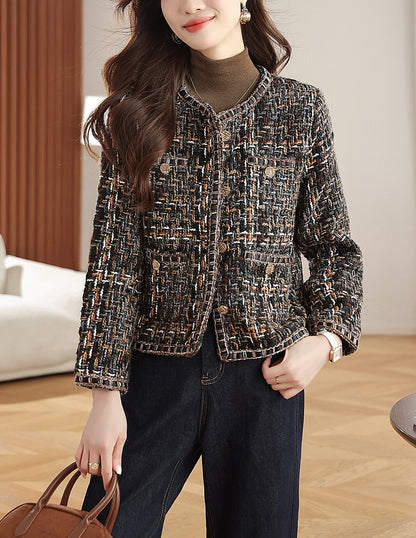 28697 The Tweed Jacket That Makes Every Outfit Look Polished