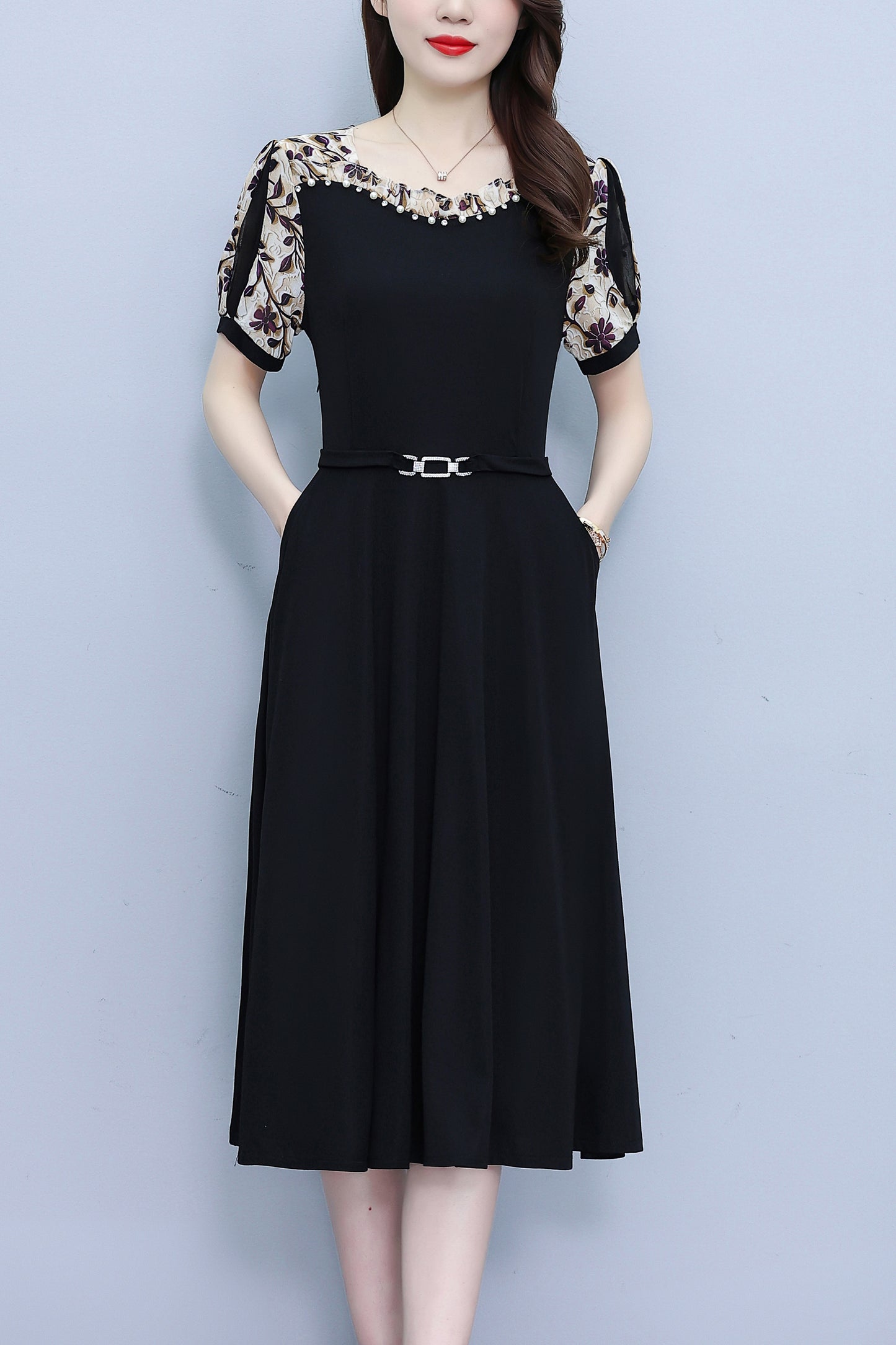 Women's Short Sleeve Pocket A-line Stretch Midi Dress