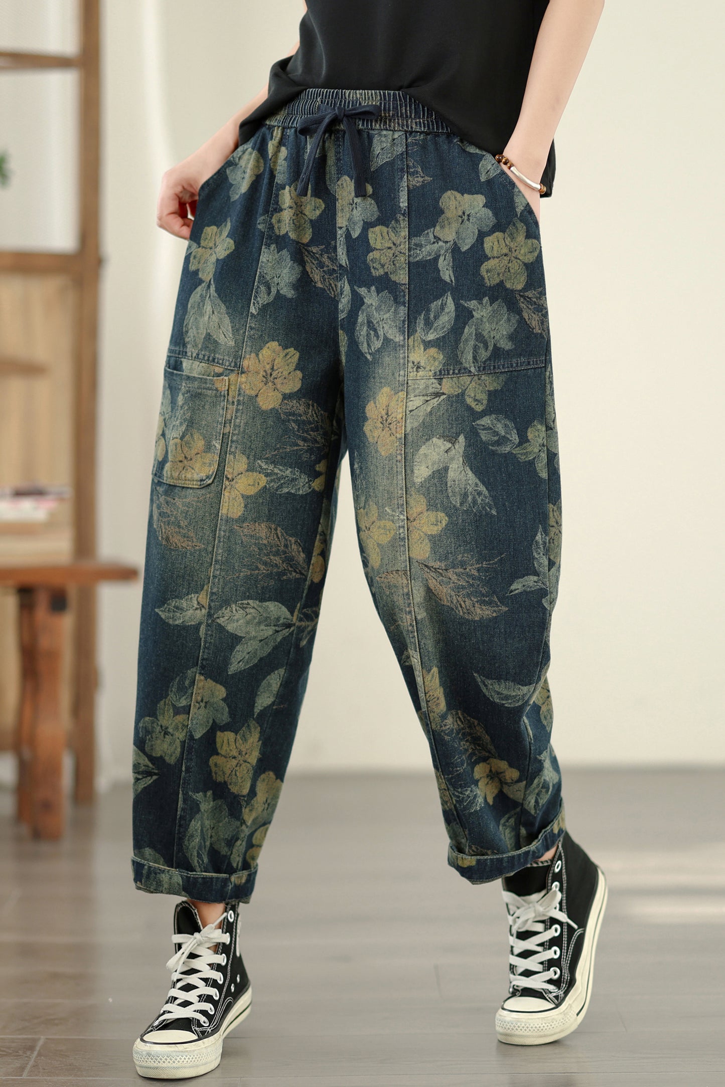 Women's Baggy Jeans Drawstring Elastic Barrel Denim Pants