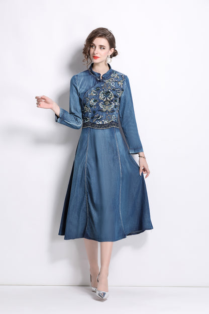 Women's vintage embroidered pocket denim midi dress