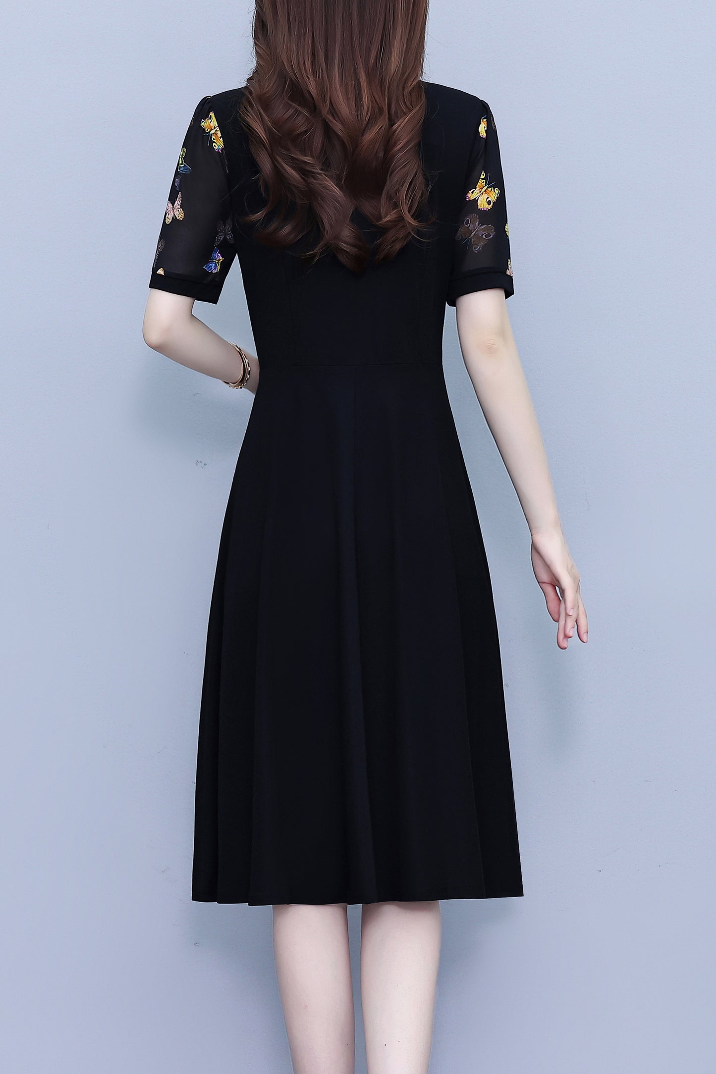 Women's Tie V-Neck Short Sleeve Pocket Midi Dress