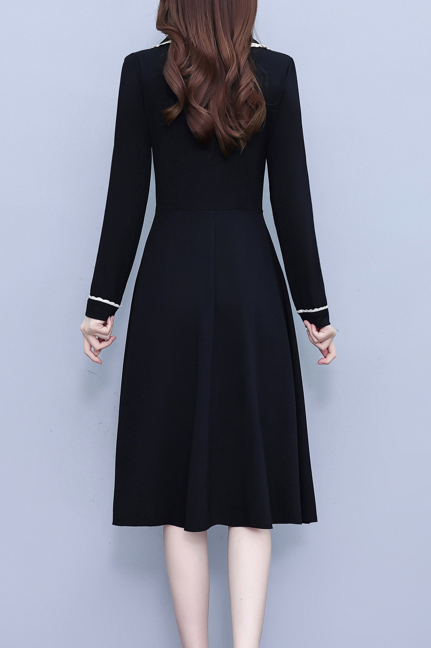 Women's Peter Pan Collar Long Sleeve Black Dress with Pocket
