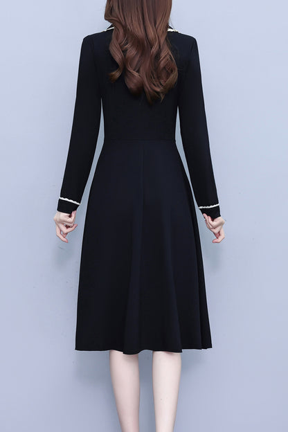 Women's Peter Pan Collar Long Sleeve Black Dress with Pocket