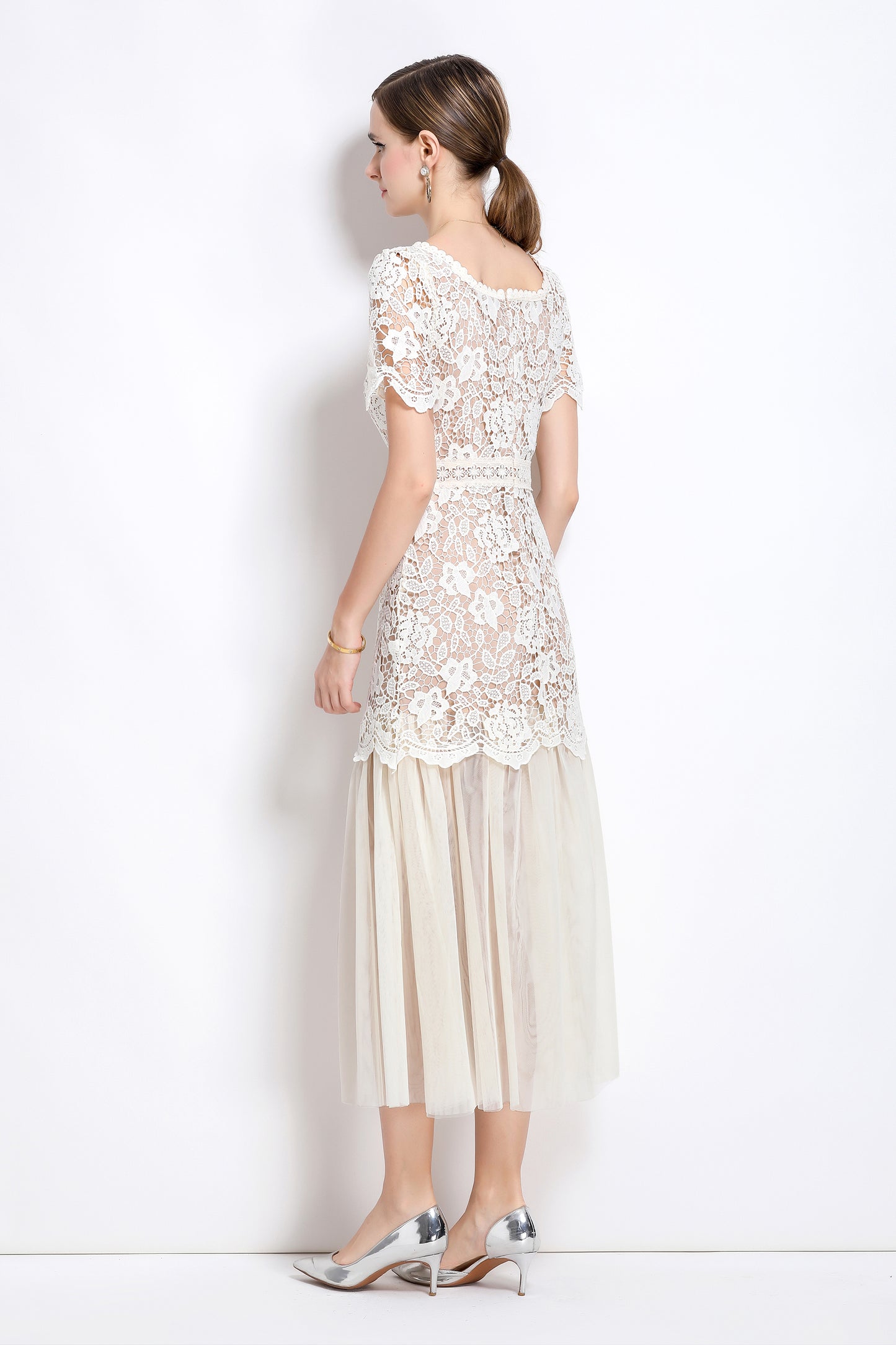 Elegant Feminine White Square Collar Lace&Mesh Midi Dress
