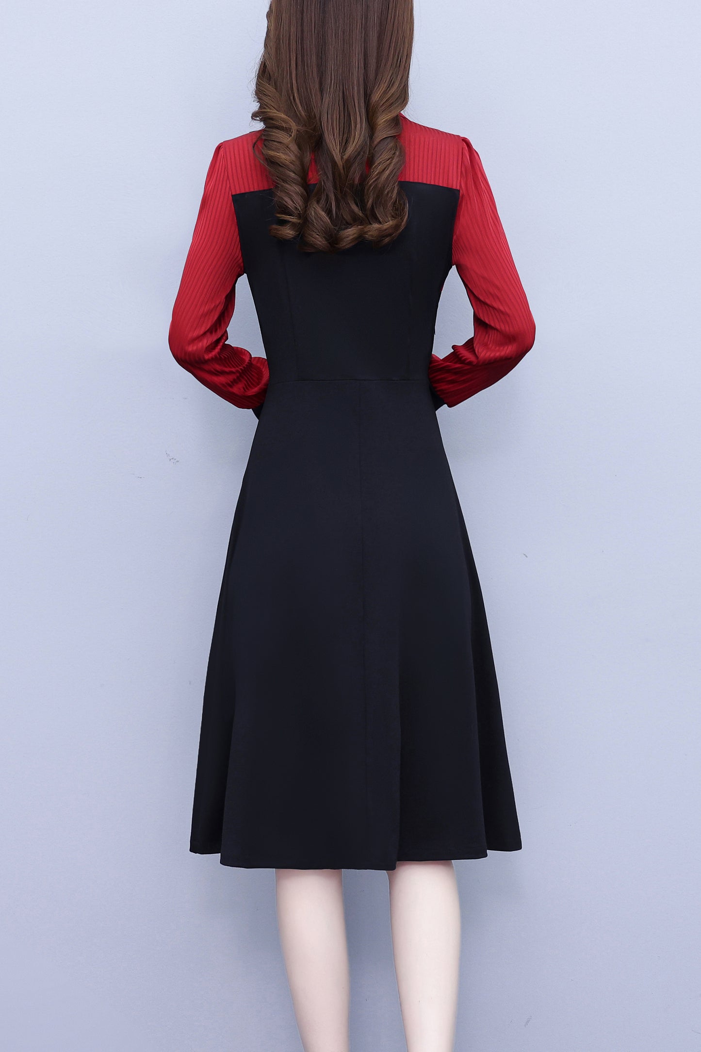 Women's V-Neck Long Sleeve with Pockets Black Dress - LAI MENG FIVE CATS