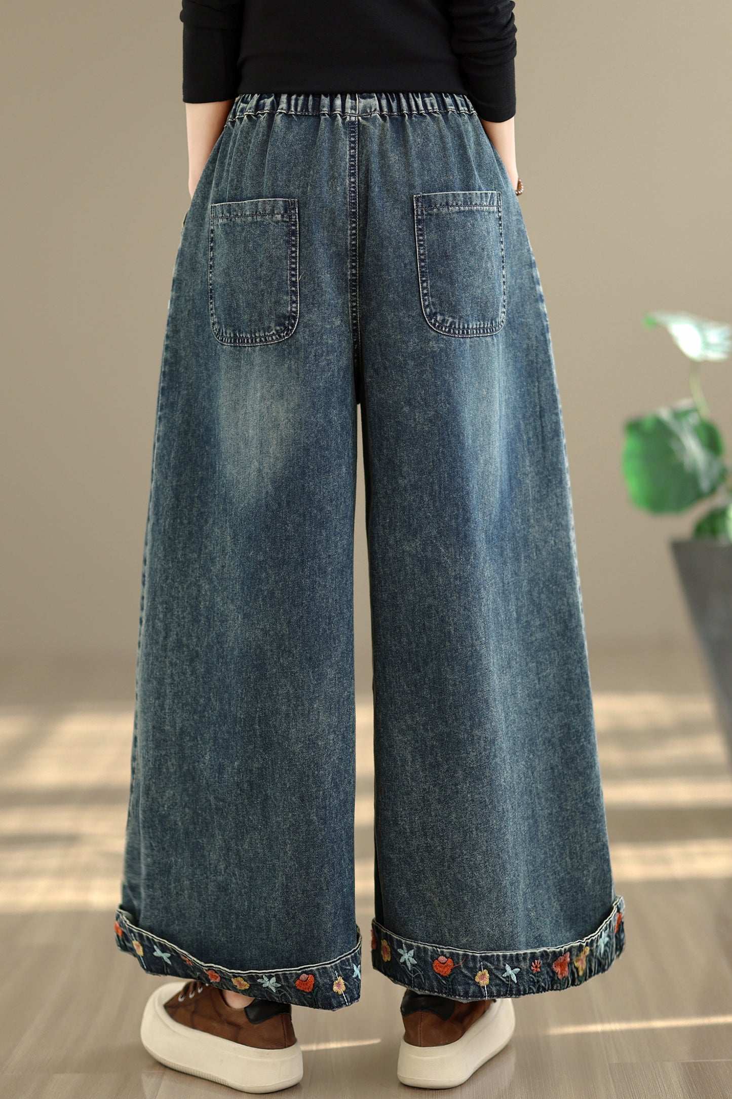 26-Women's Denim Wide Leg Baggy Elastic Waist  Jeans