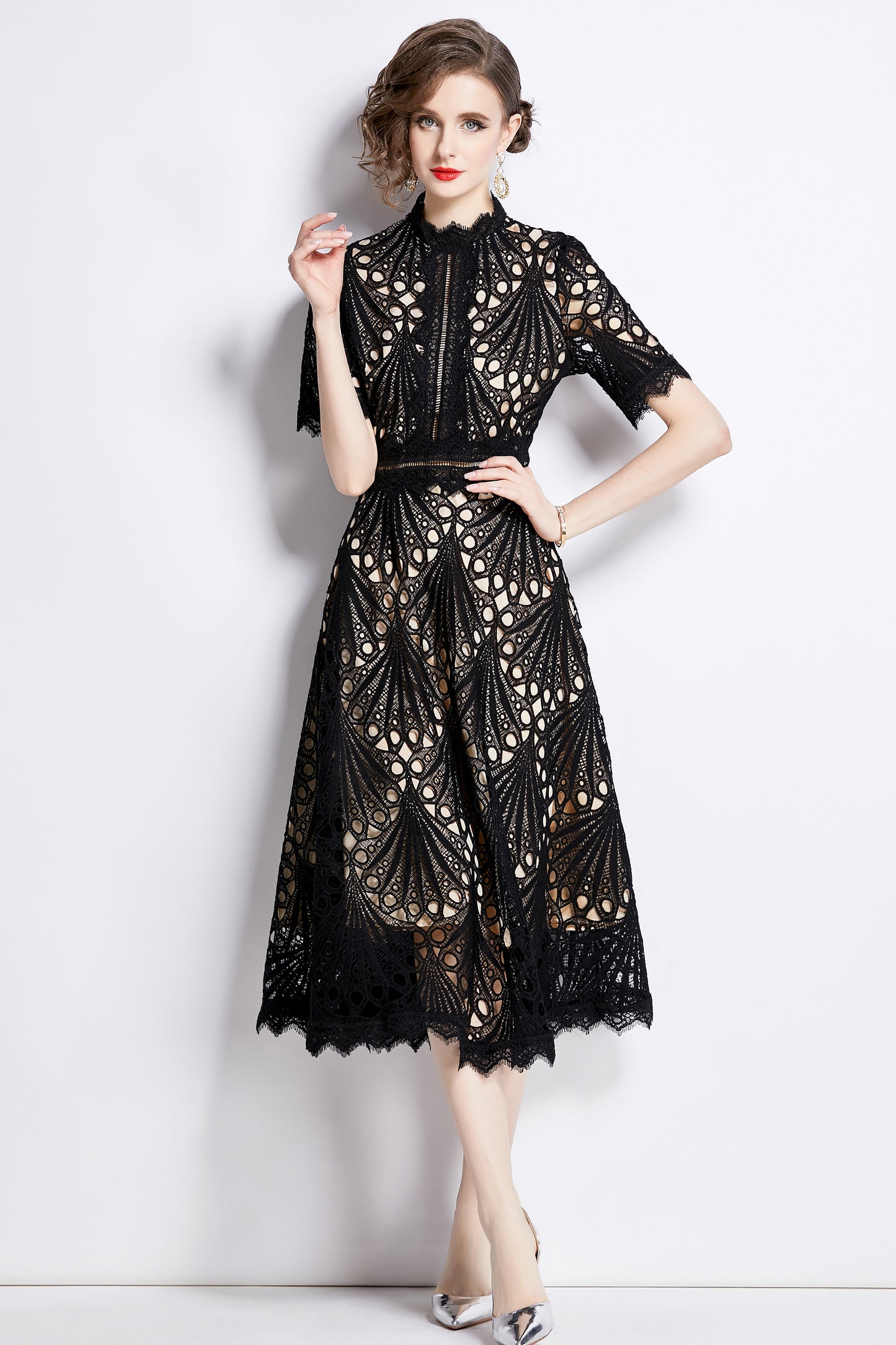 Women's Floral Lace Crew Neck Crochet Waist Midi Dress