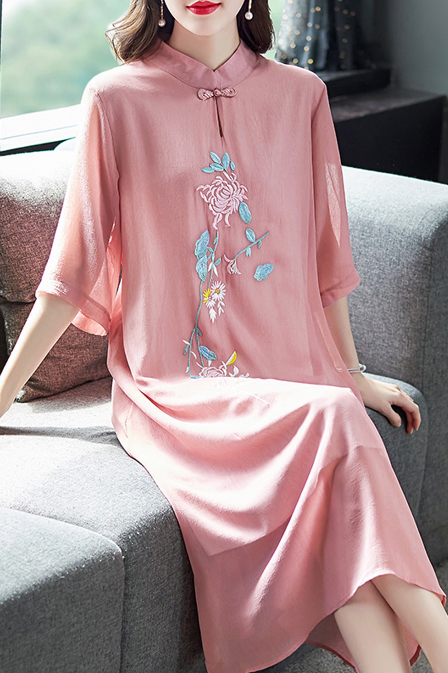 Women's Pink Embroidered Floral Midi Dress