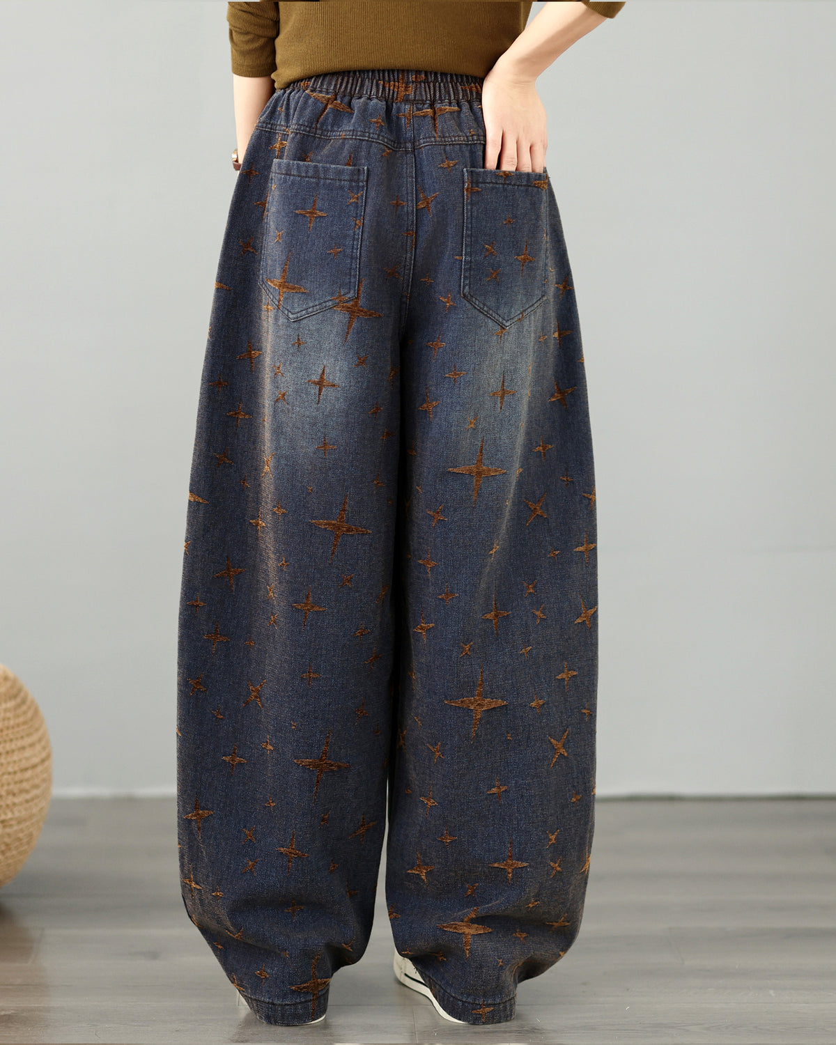 28677-Vintage Brown Star Print Denim Wide Leg Pants with Elastic Waist