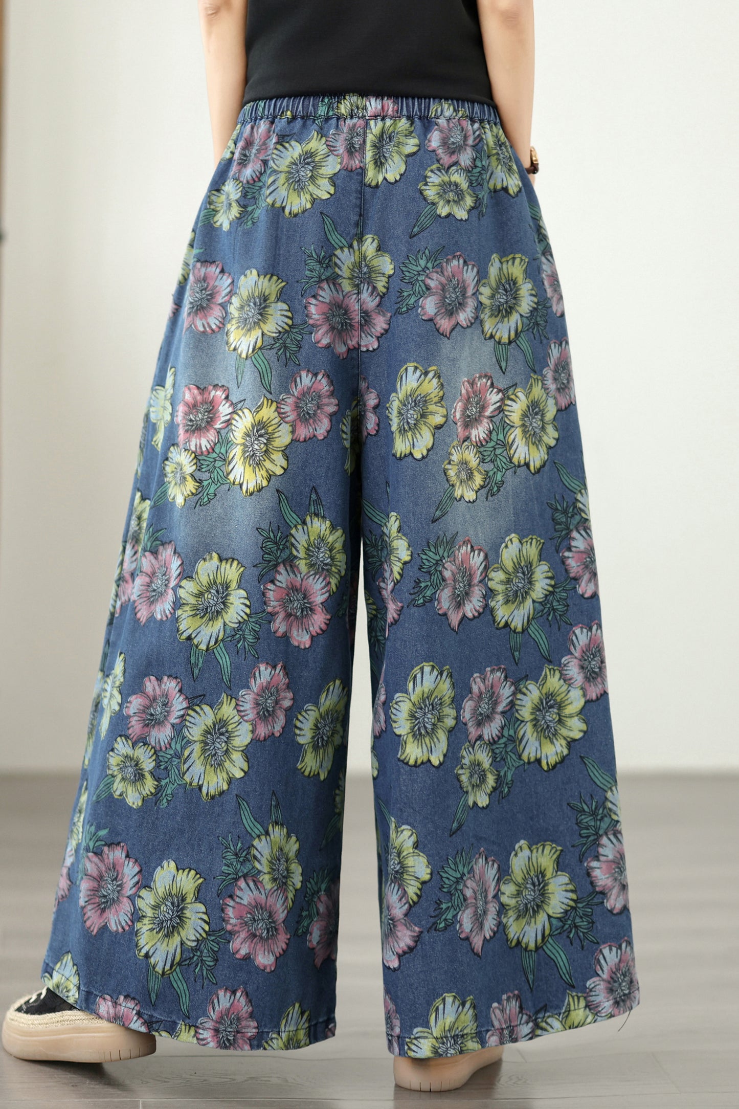 26-Women's Jeans Elastic Waist Baggy Wide Leg Denim