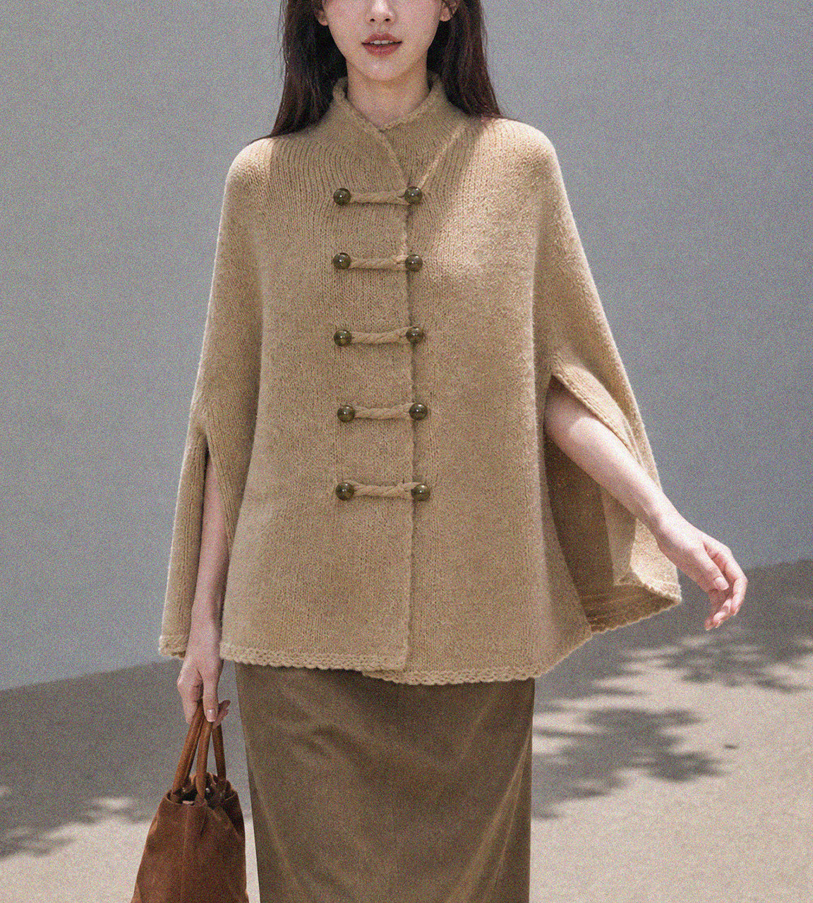 28695-Women's Knit Cape Coat – Navy & Camel