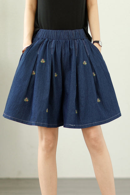 Women's Loose Jeans Elastic Waist Short Pants