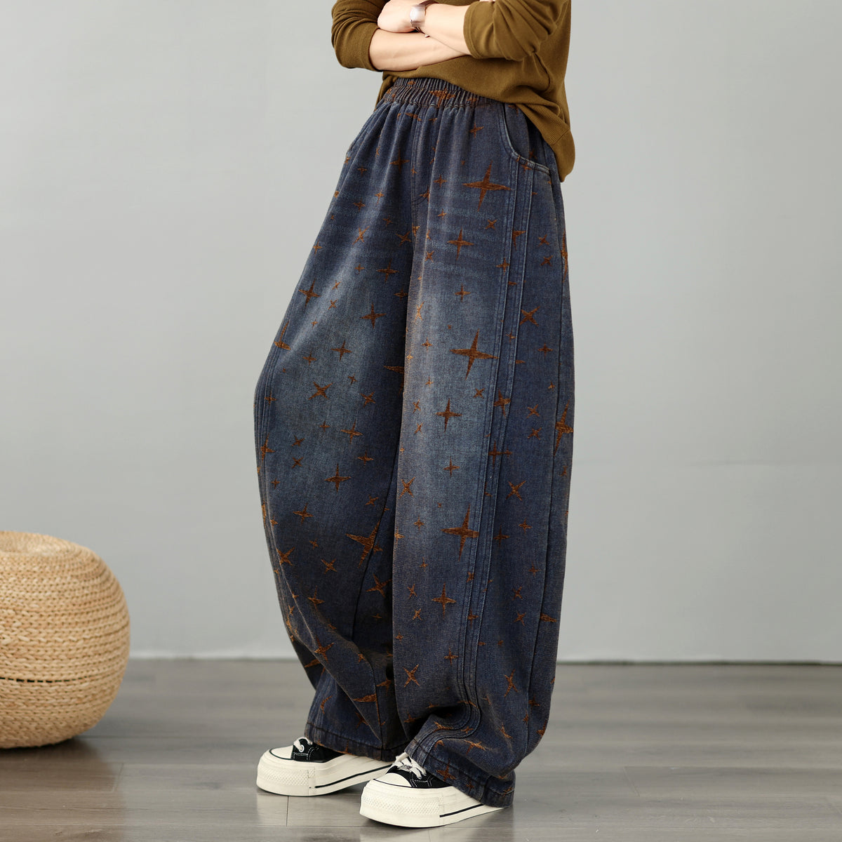 28677-Vintage Brown Star Print Denim Wide Leg Pants with Elastic Waist