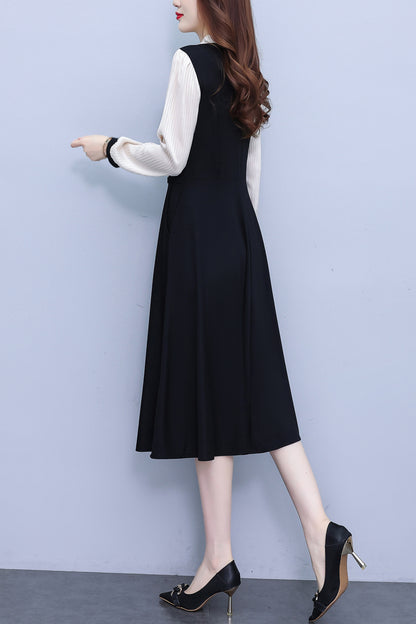 Women's V-Neck with Pockets Long Sleeve Black Dress