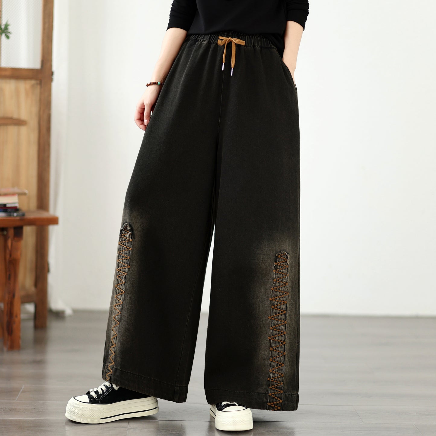 Vintage Washed Wide-Leg Jeans with Boho Embroidery
