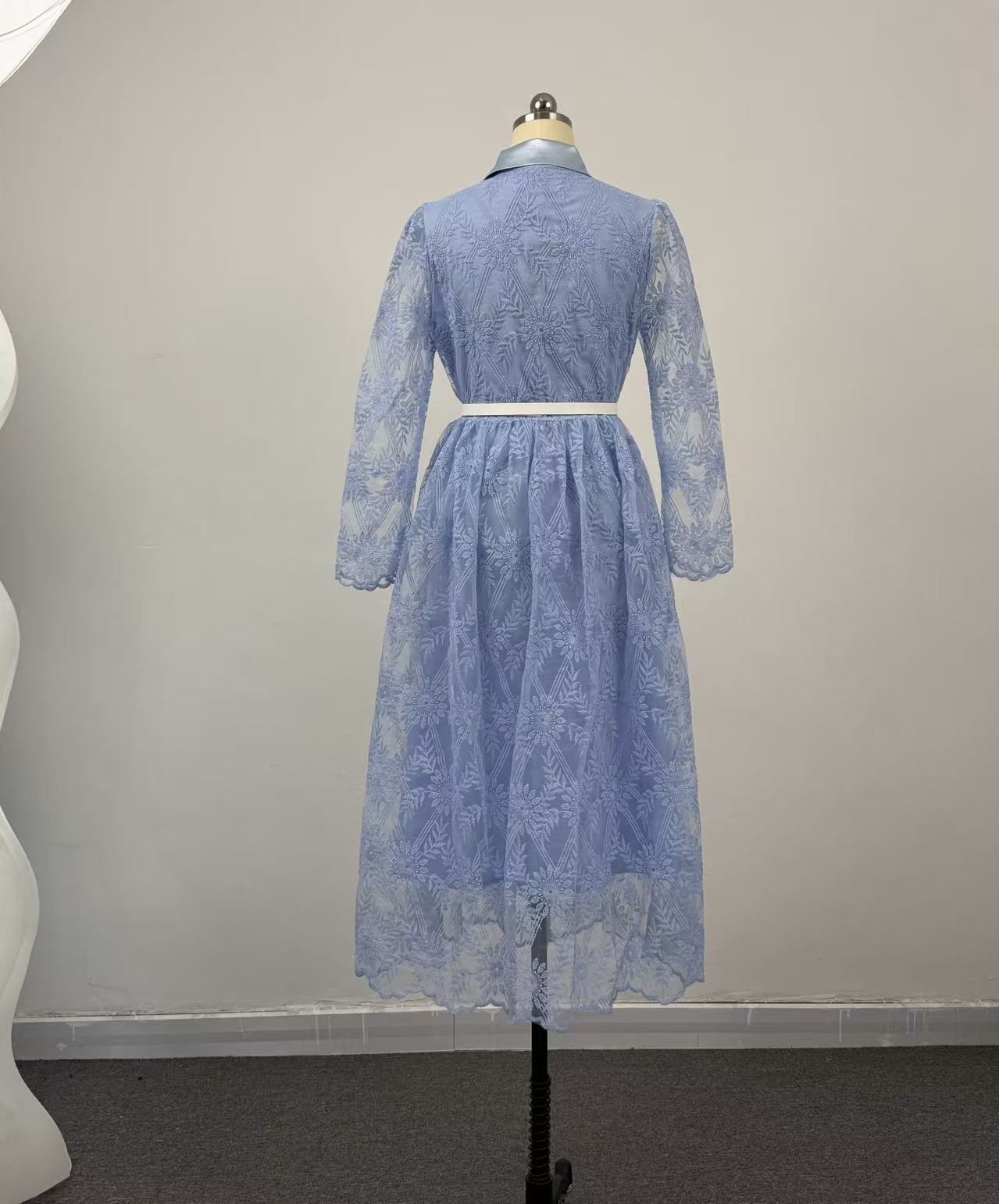 Women's Long Sleeve Lace Silk Patchwork Midi Dress - LAI MENG FIVE CATS