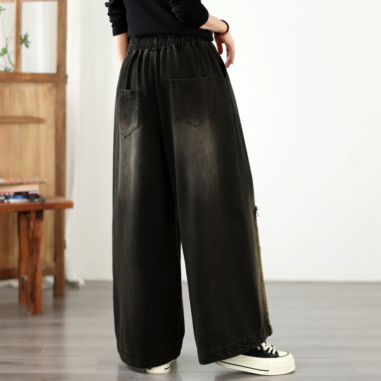 Vintage Washed Wide-Leg Jeans with Boho Embroidery