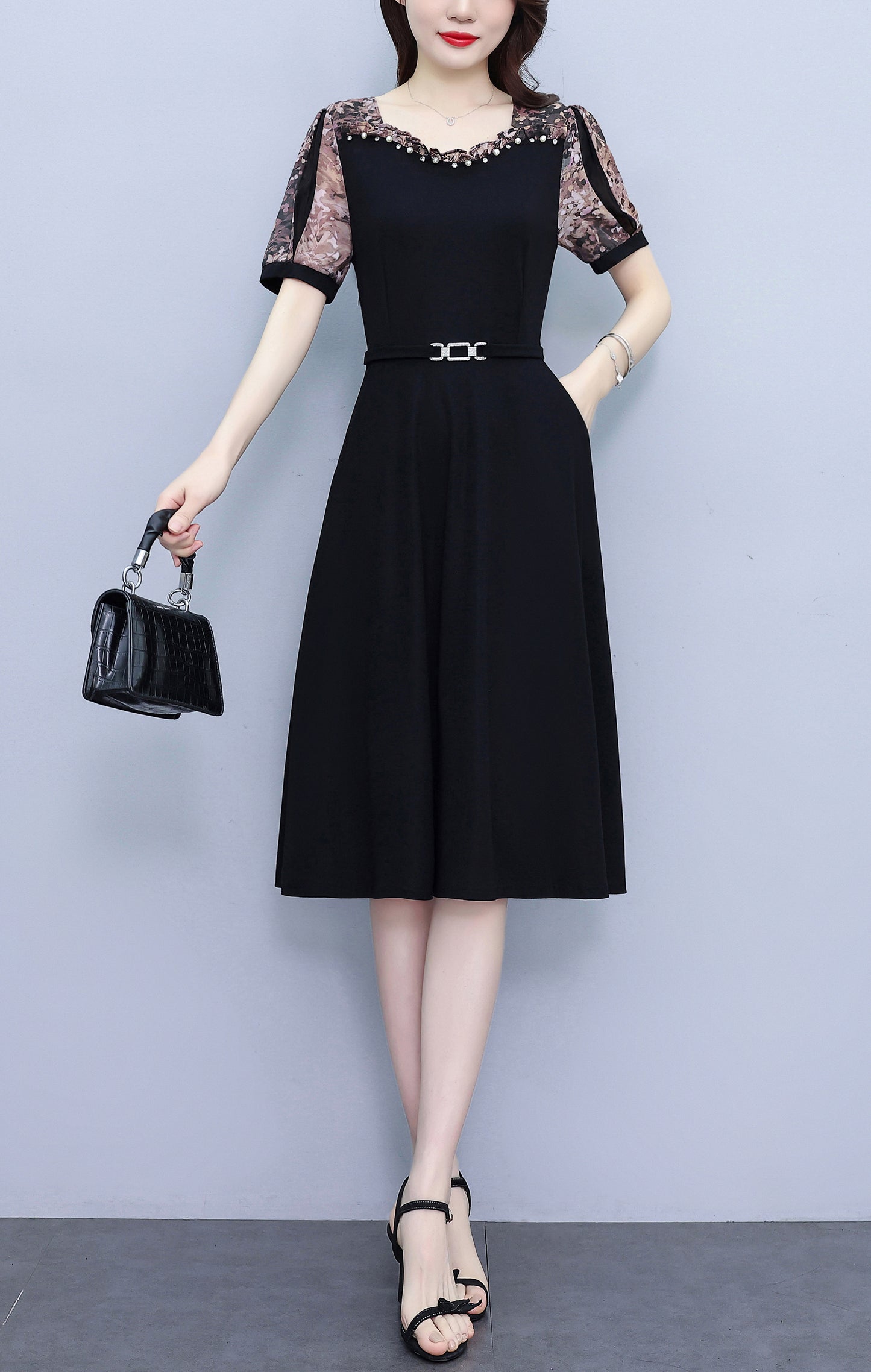 Women's Short Sleeve Pocket A-line Stretch Midi Dress