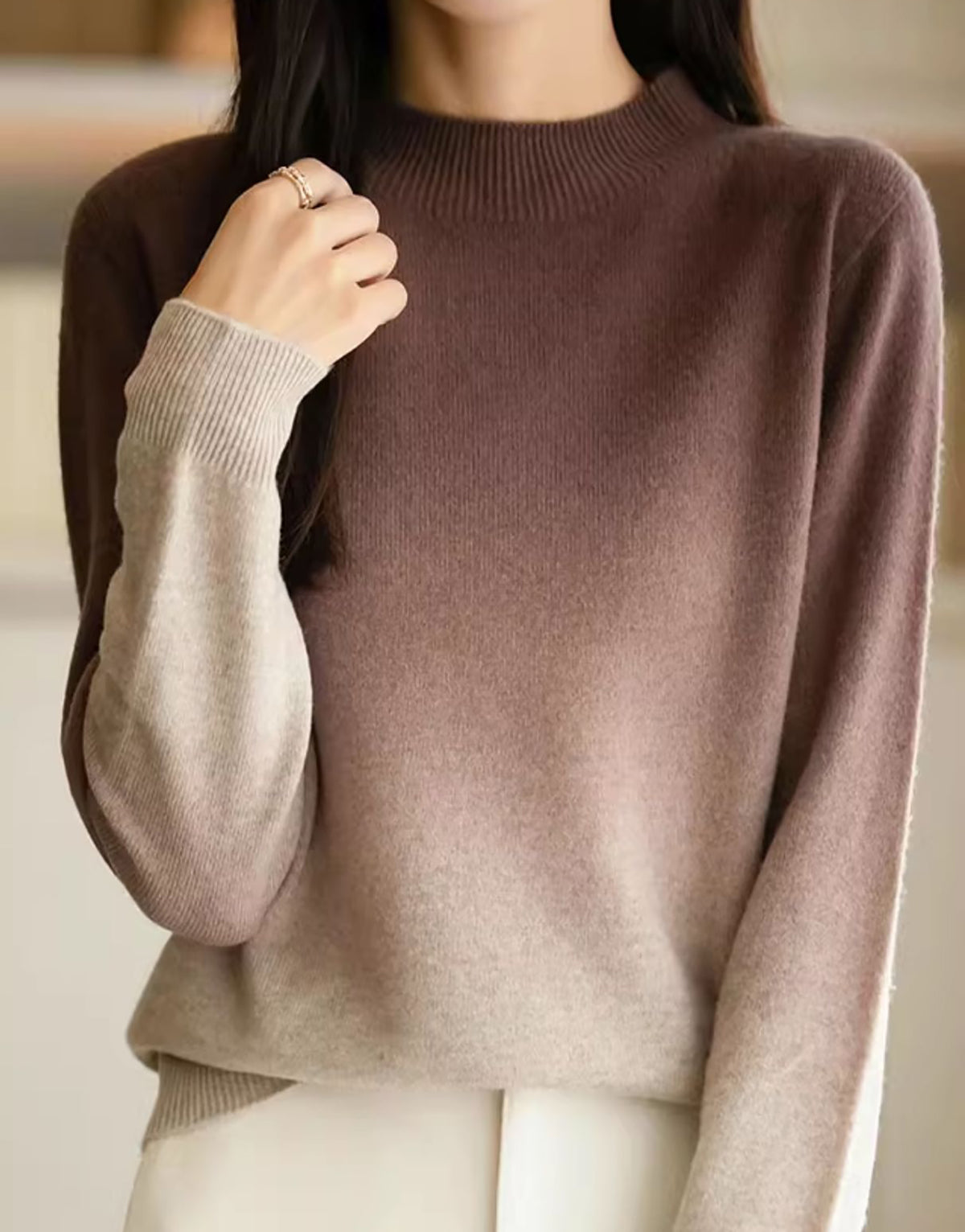 28728 Gradient Crewneck Knit Sweater - LAI MENG FIVE CATS