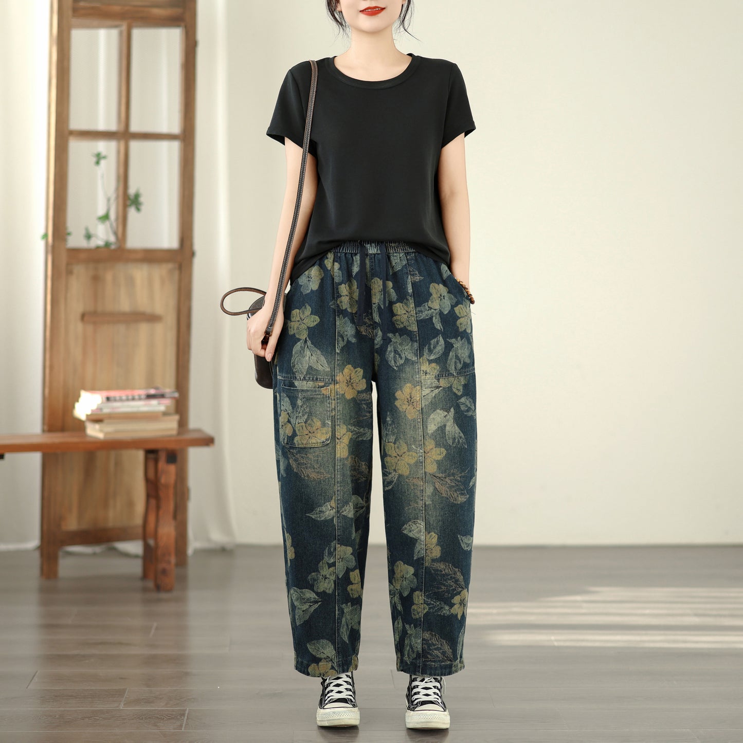 Women's Baggy Jeans Drawstring Elastic Barrel Denim Pants