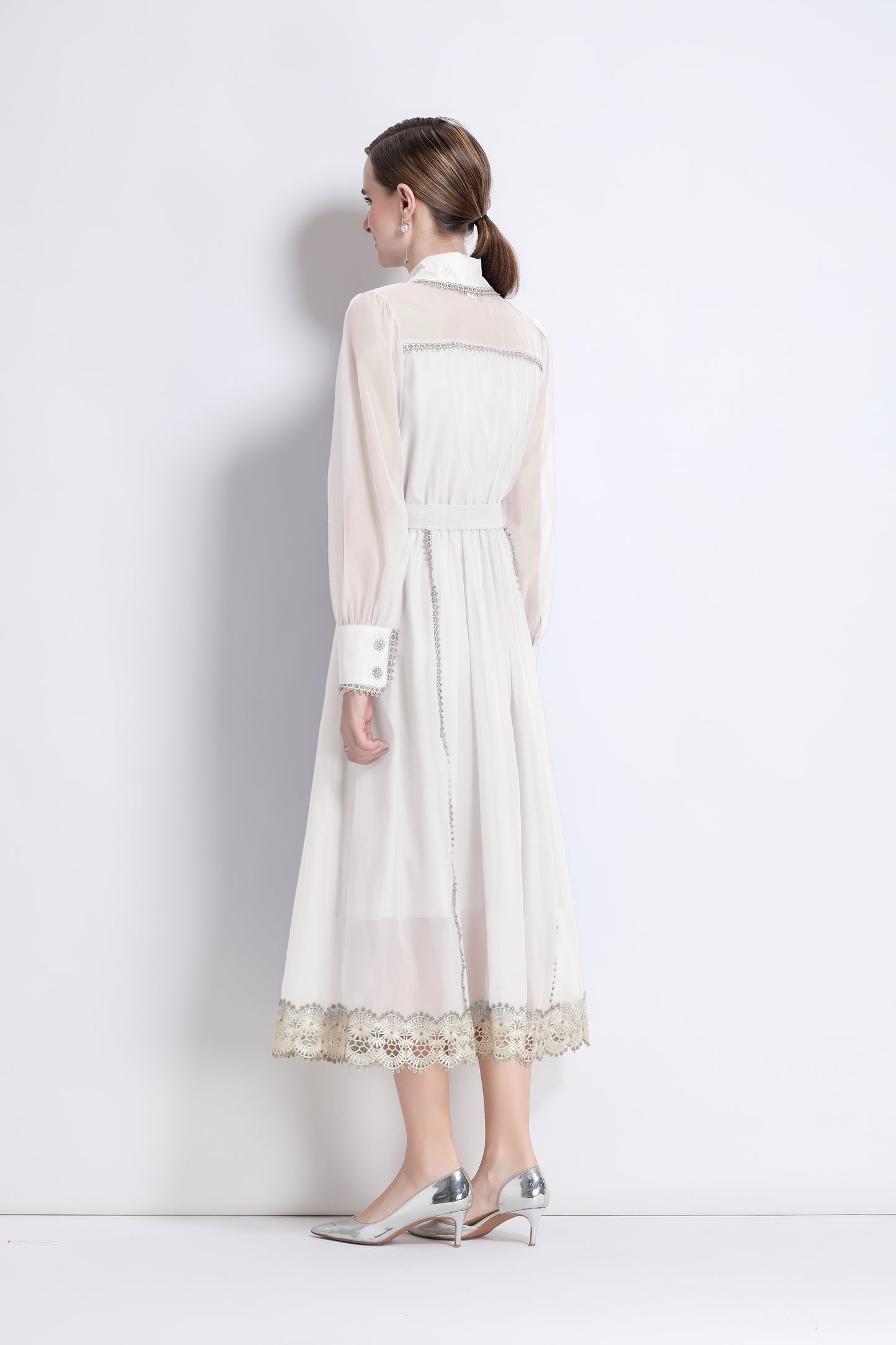 Women's Organza Lapel Neck Lace Midi Dress