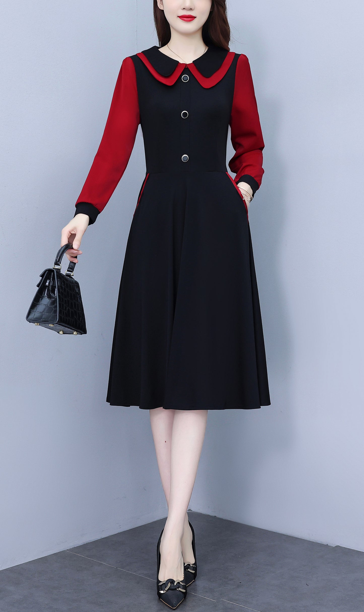 Women's Peter Pan Collar Long Sleeve Black Dress with Pocket