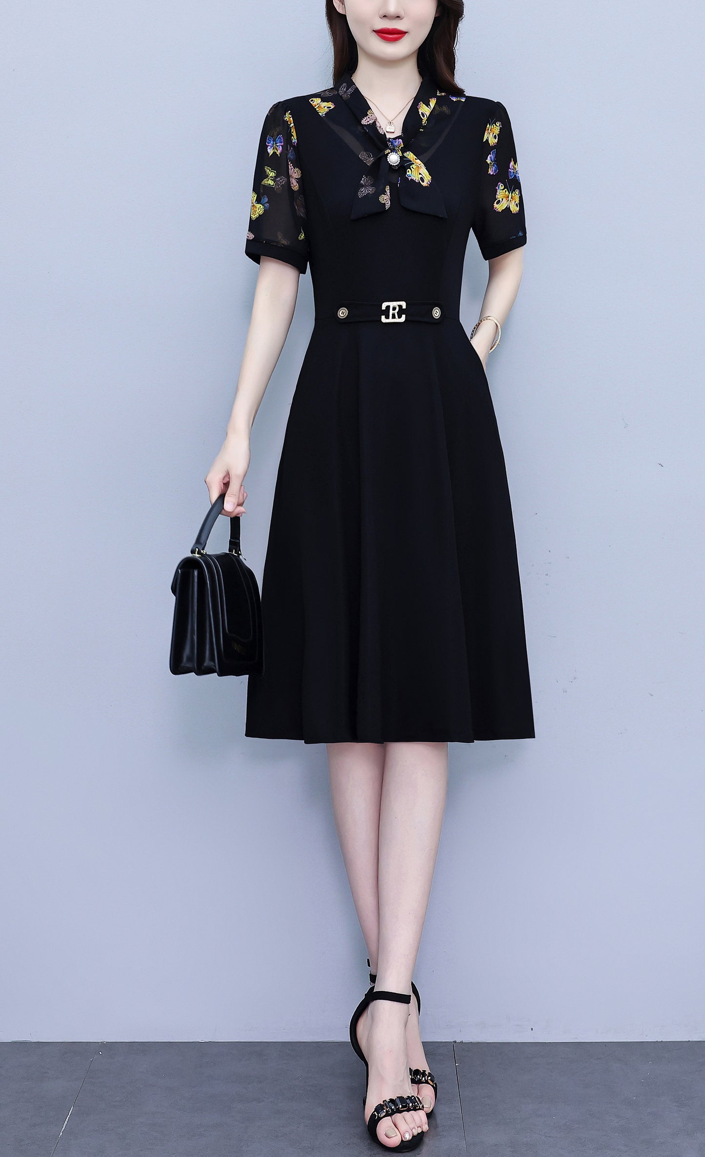 Women's Tie V-Neck Short Sleeve Pocket Midi Dress