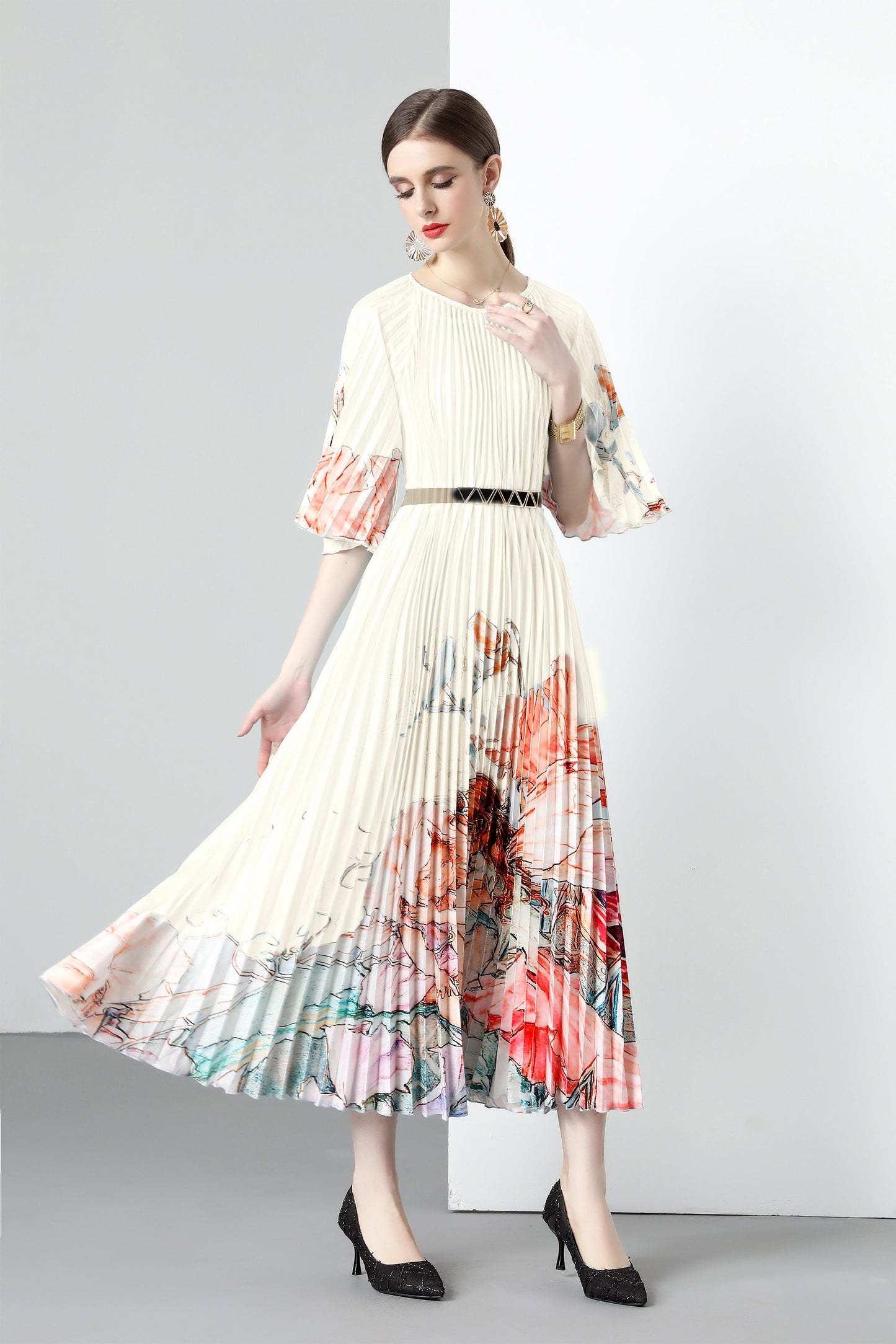 Apricot Elegant Pleated Round Neck 1/2 Sleeves Print Casual Maxi Dress