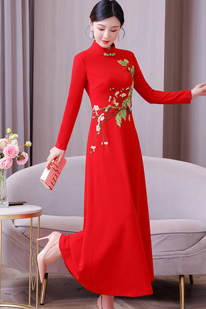 Women's Classic Embroidered Cheongsam Maxi Dress