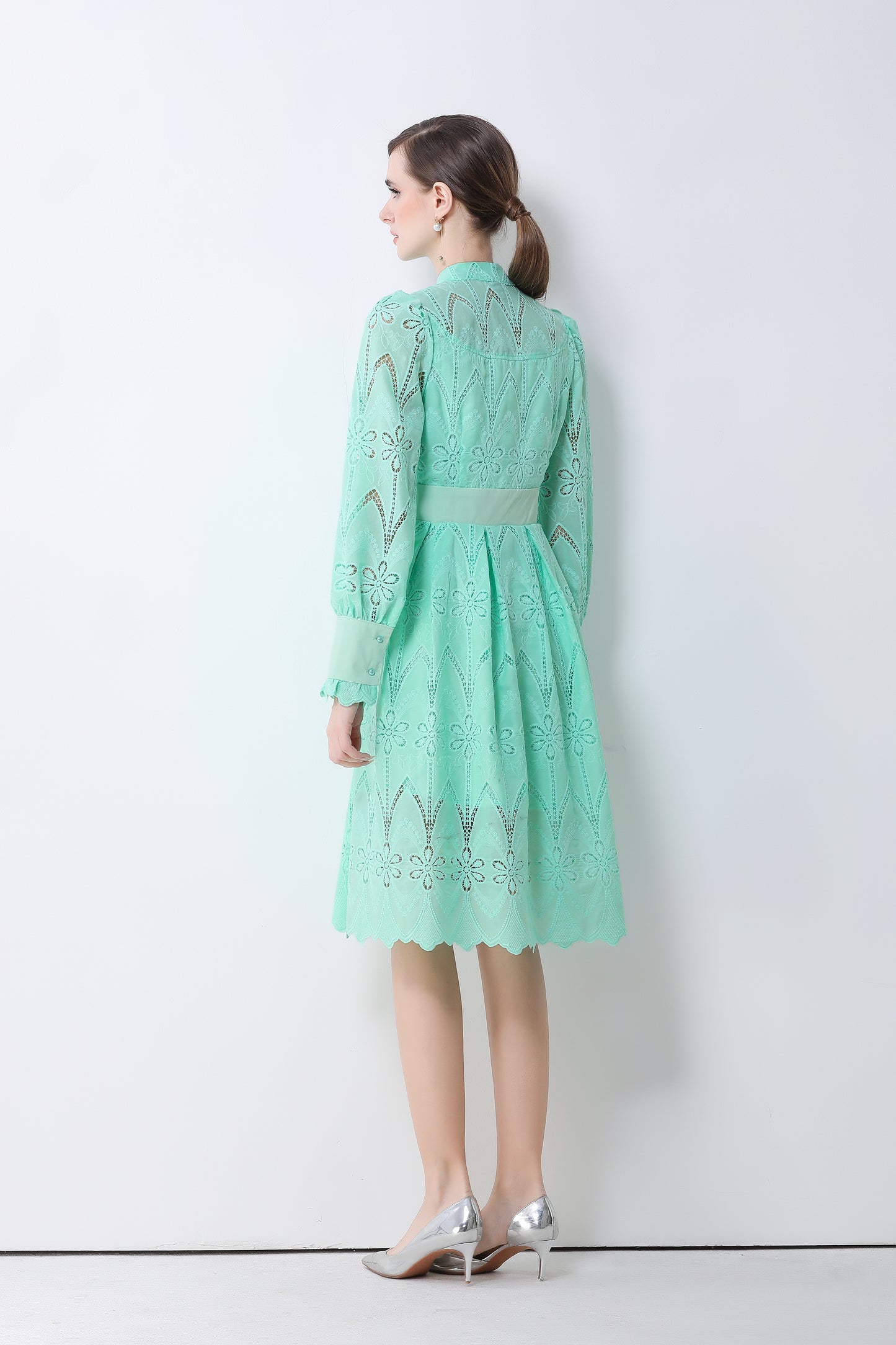 Women's V-Neck Long Sleeve Hollow Out Lace Midi Dress