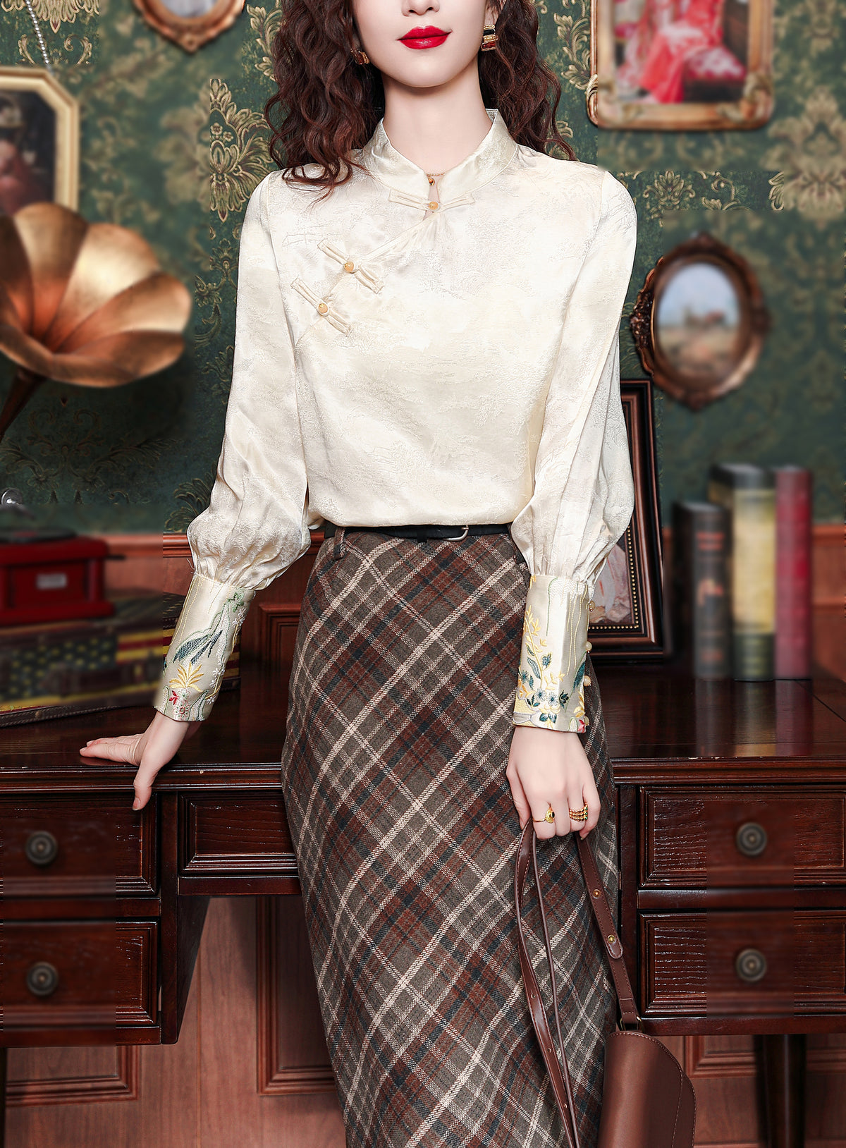 Elegant New Chinese Style Cream Satin Blouse with Floral Cuffs