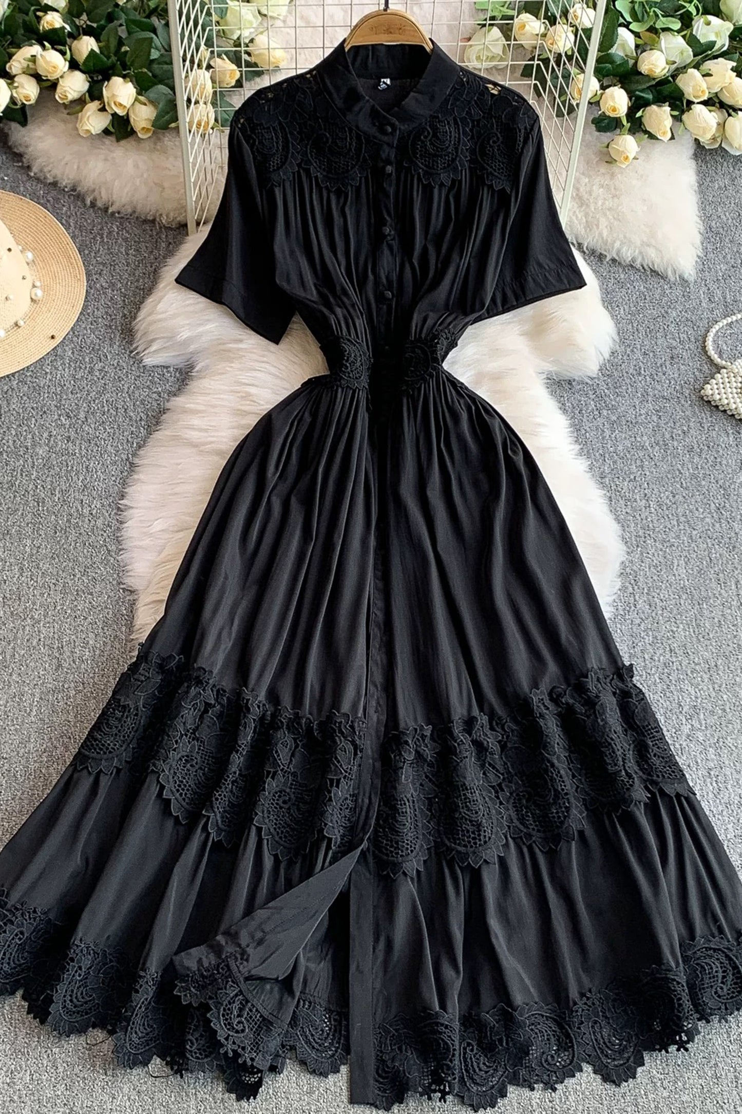 Women's Hollow-Out Lace Short Sleeve Pleats Maxi Dress