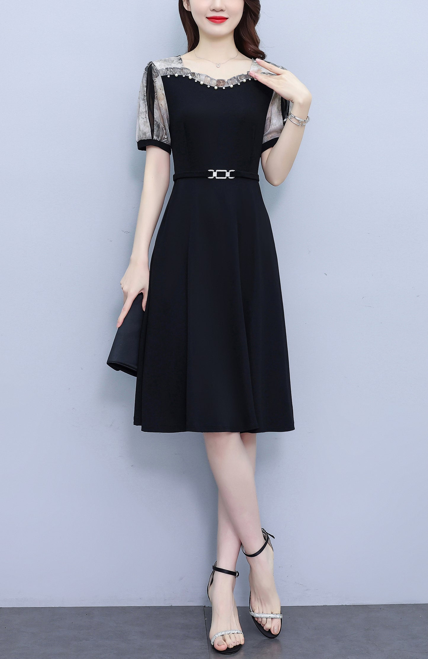 Women's Short Sleeve Pocket A-line Stretch Midi Dress