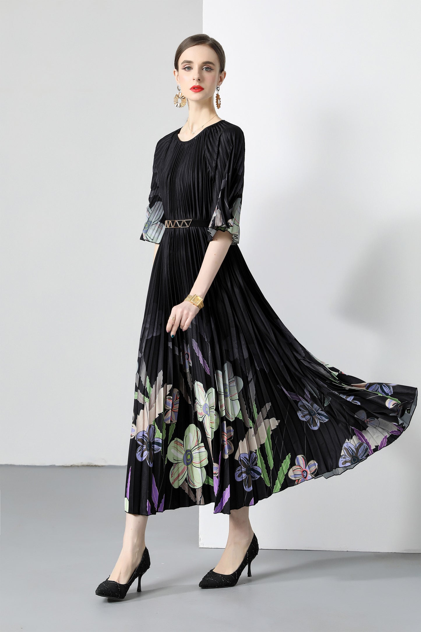 Elegant Pleated Round Neck 1/2 Sleeves Print Casual Maxi Dress