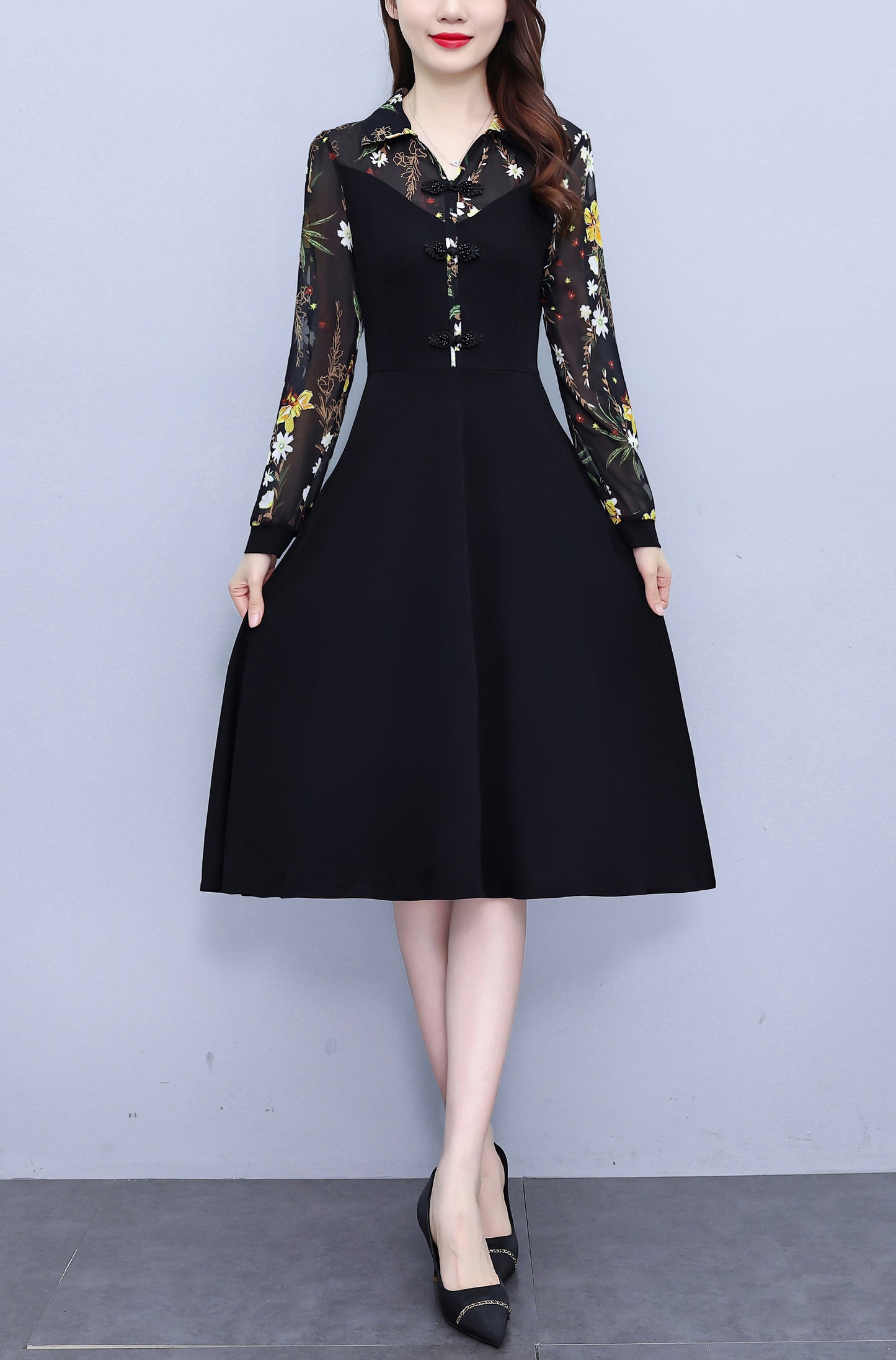Women's V-Neck Long Sleeve with Pockets Black Dress - LAI MENG FIVE CATS