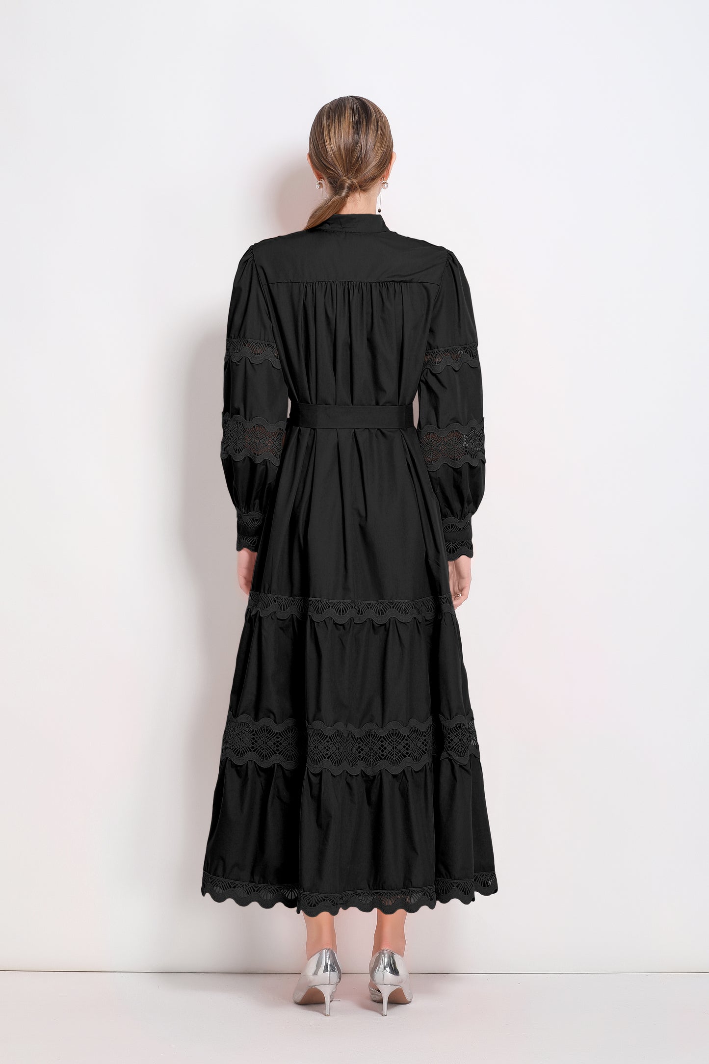 Women's V-Neck Puff Sleeve Lace Tiered Maxi Dress
