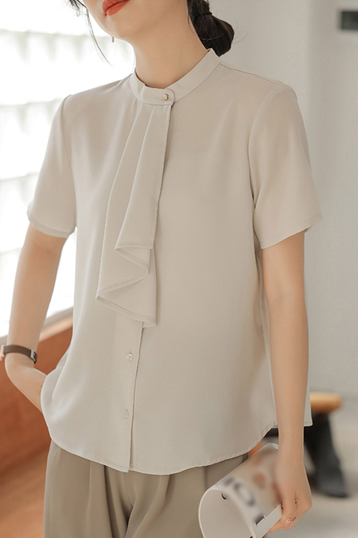 Tie Neck Button-up Short Sleeves Blouse Tops