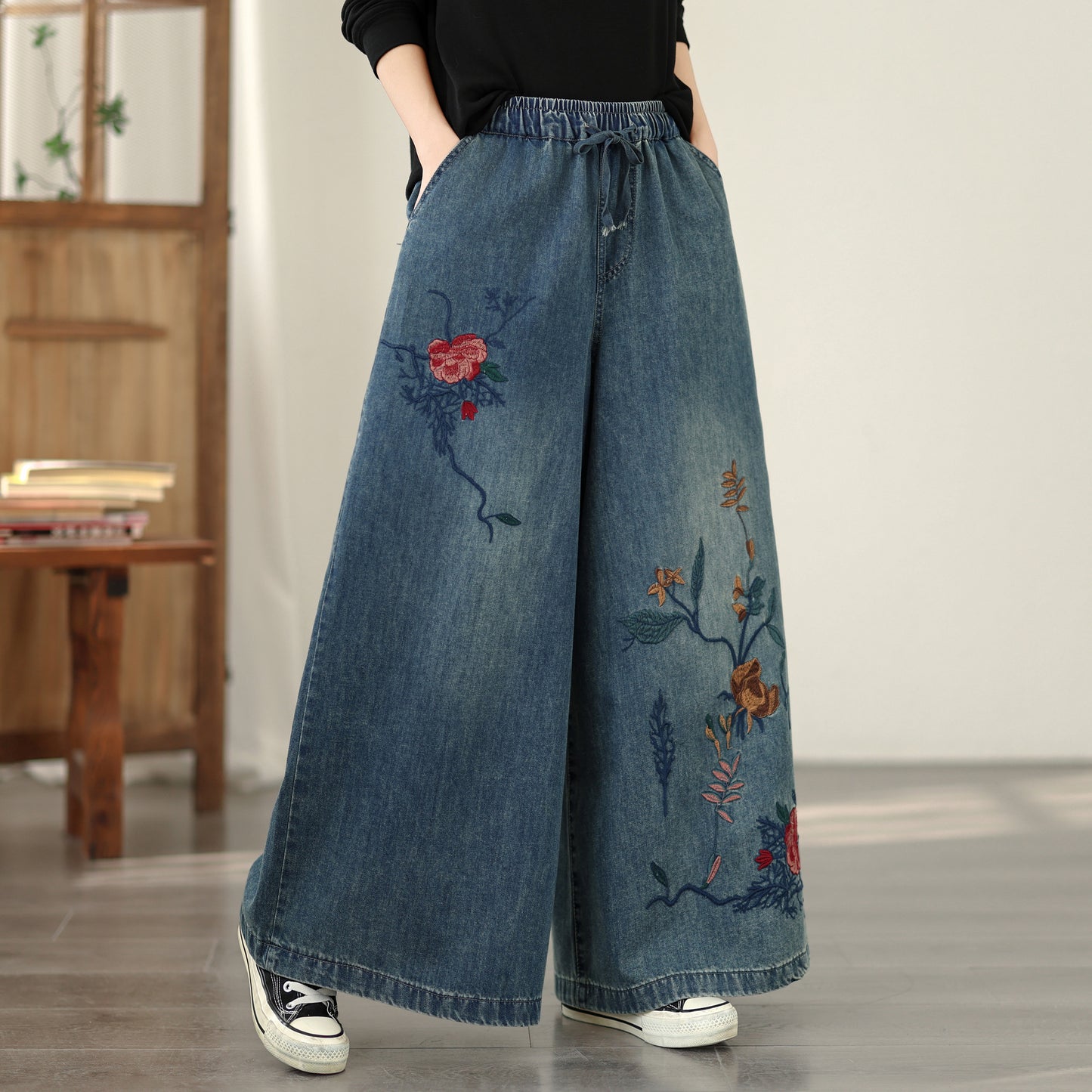 Women's Baggy Jeans Embroidery Elastic Waist Denim Pants