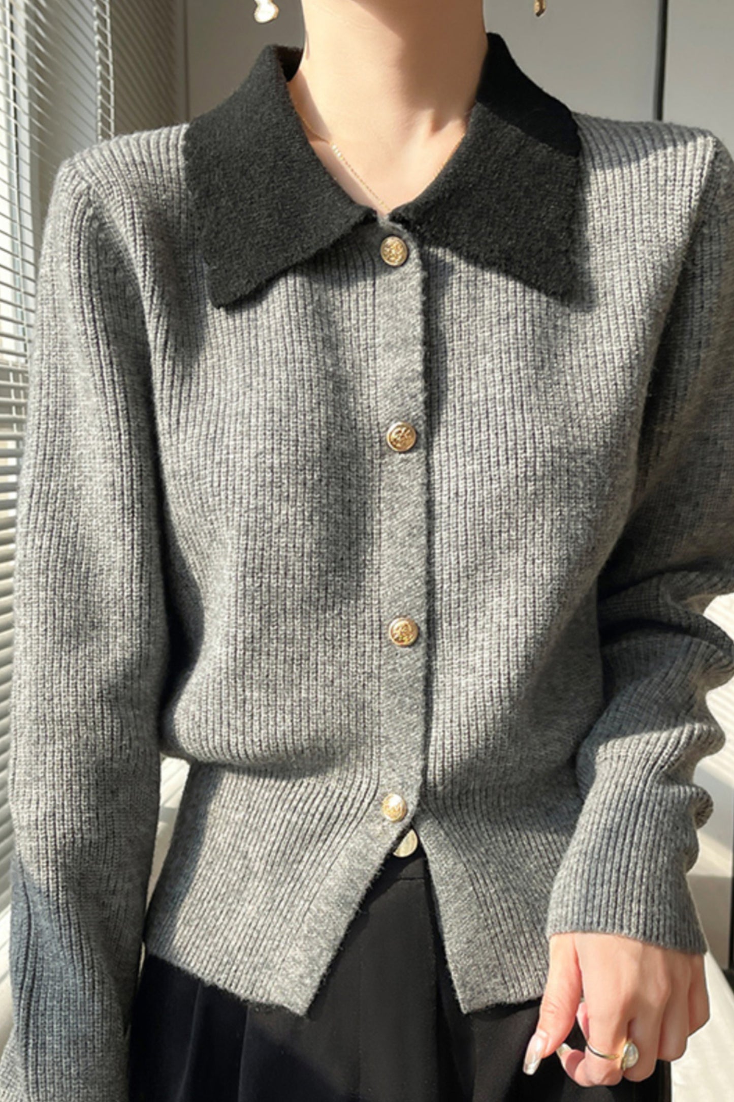 Women's Lapel V Neck Cardigan Sweater Knit Blouse