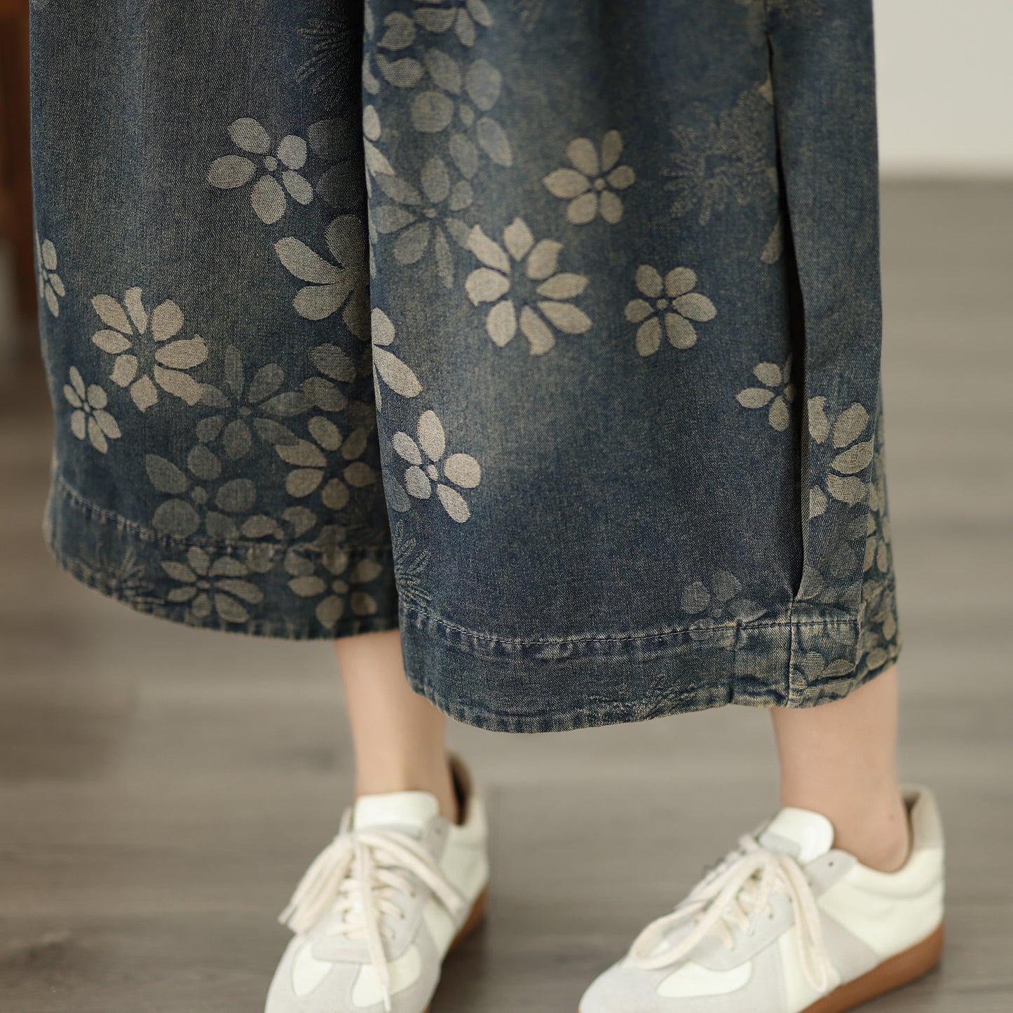 Women's Wide-Leg Cropped Denim Pants – Elastic Waist