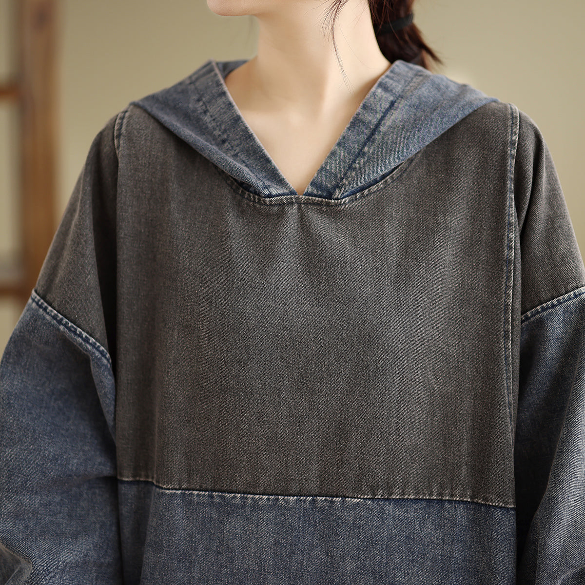 27991 Colorblock Denim Hooded Midi Dress With Pockets