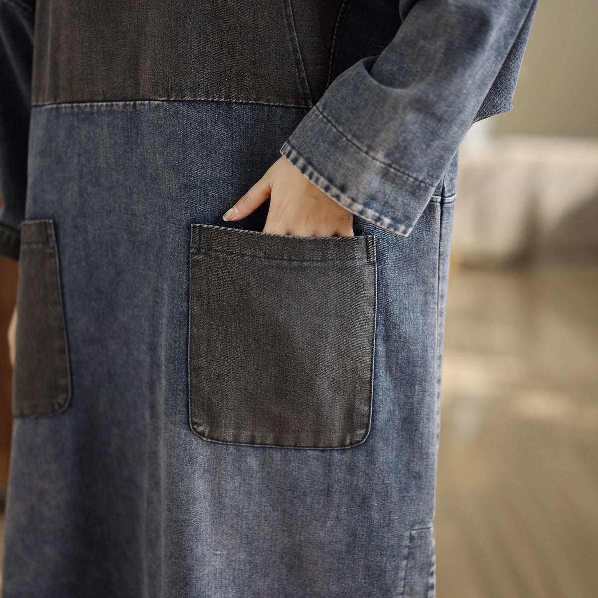27991 Colorblock Denim Hooded Midi Dress With Pockets