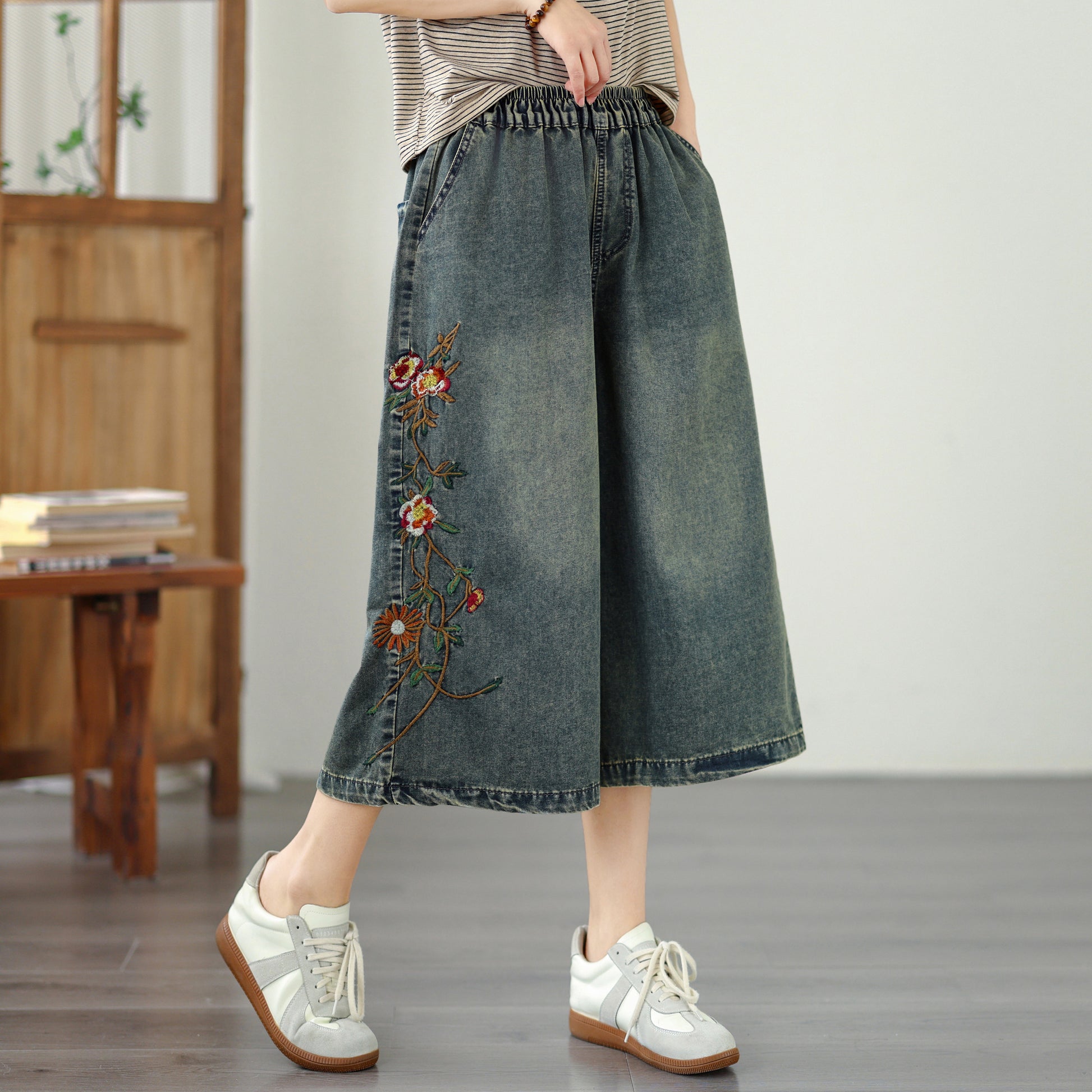 Comfy Embroidered Denim Pants – Wide Leg Cropped Jeans for Summer - LAI MENG FIVE CATS