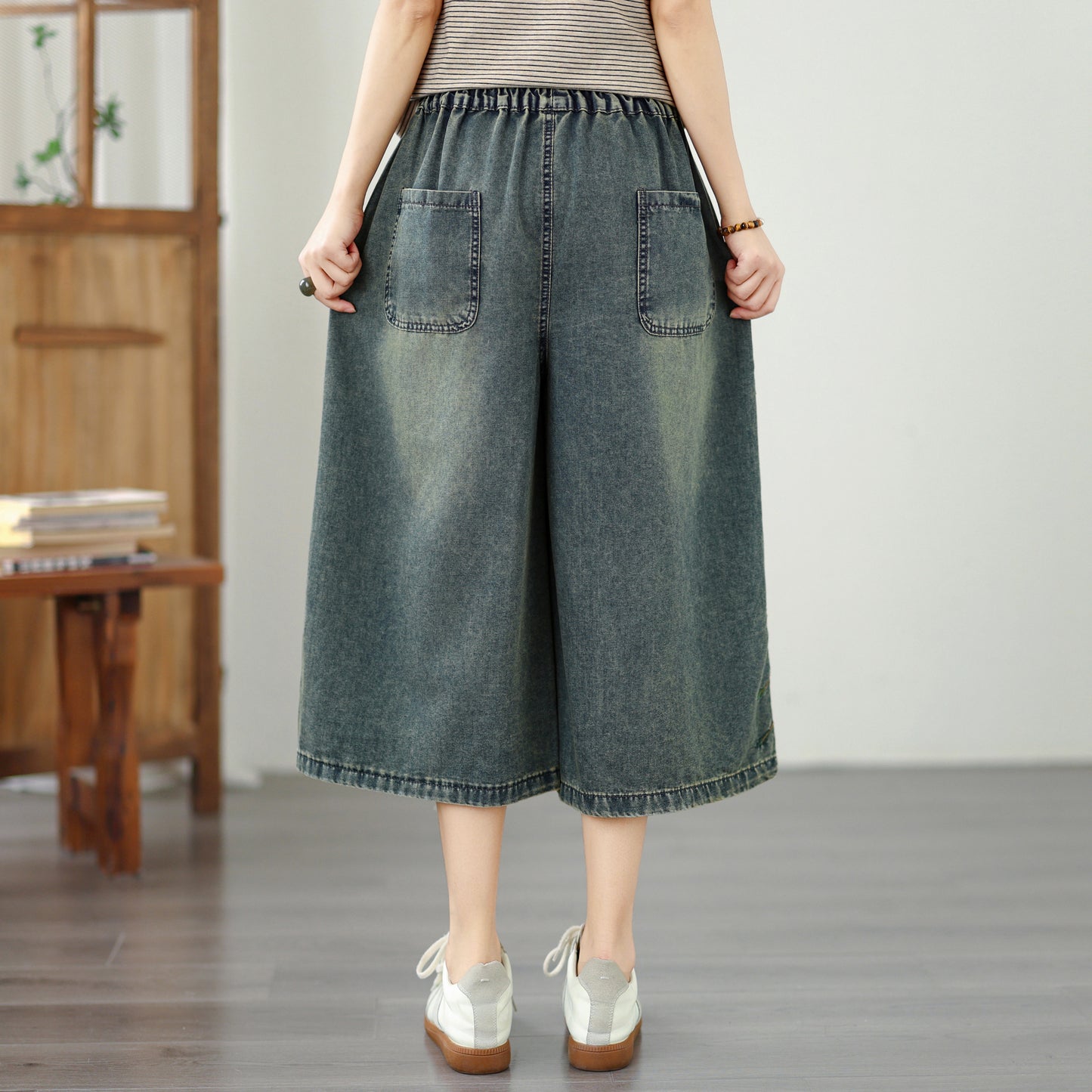Comfy Embroidered Denim Pants – Wide Leg Cropped Jeans for Summer - LAI MENG FIVE CATS
