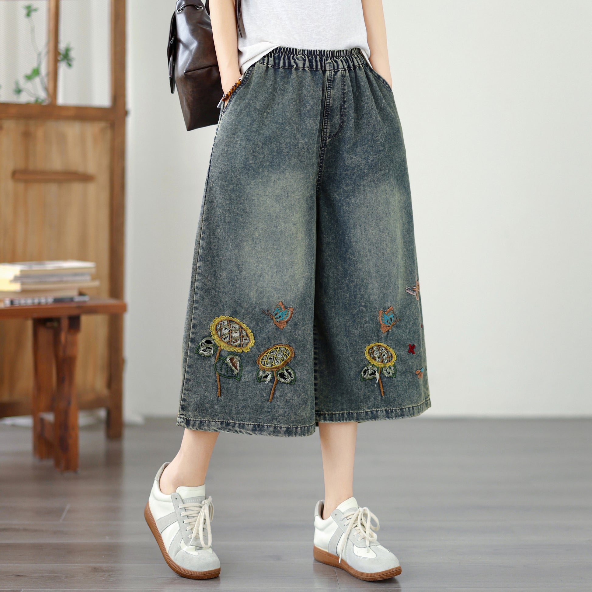 Women’s Embroidered Wide-Leg Cropped Denim Pants – Elastic Waist Casual Summer Jeans - LAI MENG FIVE CATS