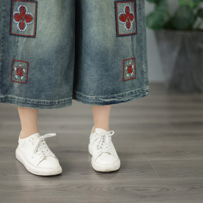 Embroidered Elastic-Waist Cropped Wide-Leg Jeans