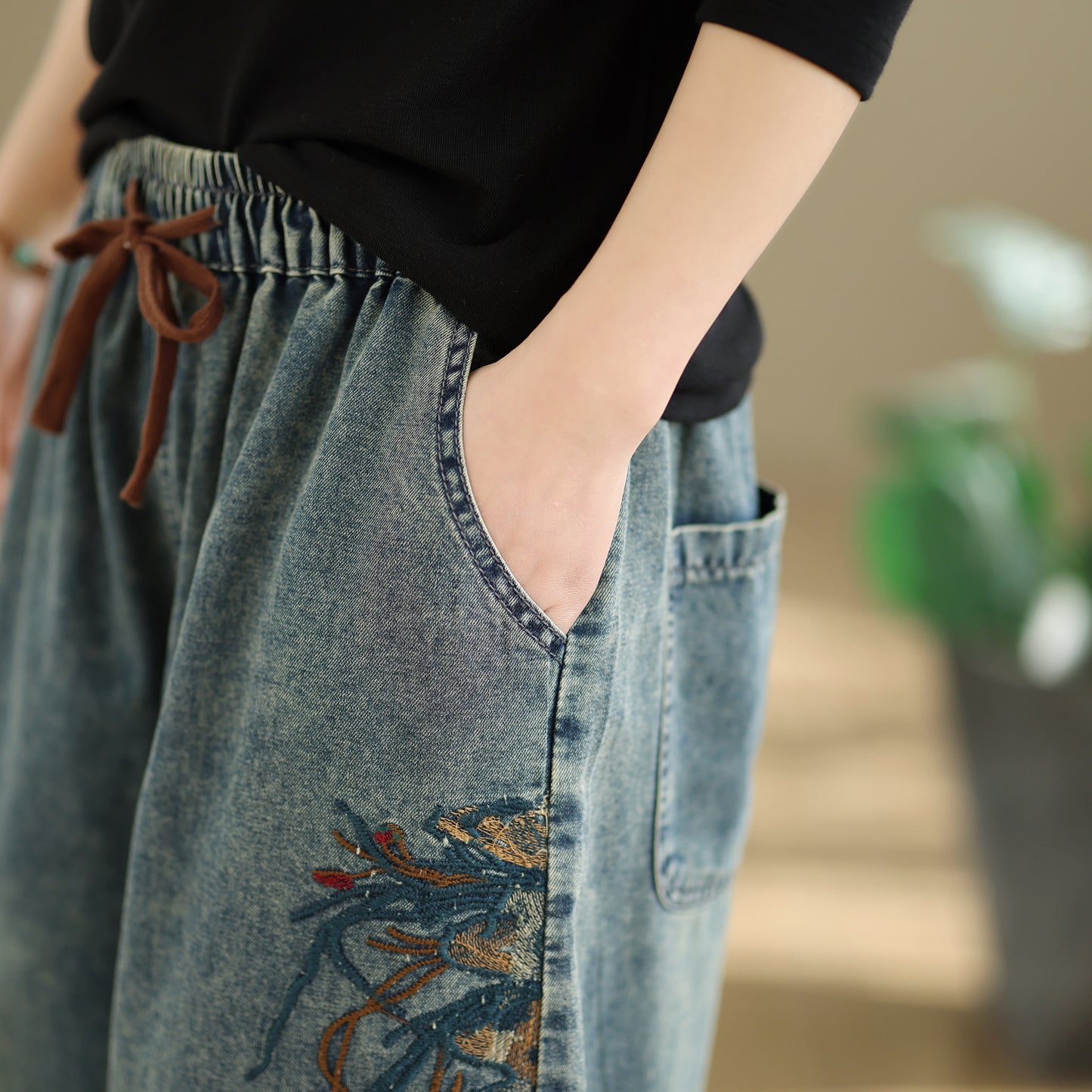 26-Women's Baggy Jeans Embroidery Wide Leg Denim - LAI MENG FIVE CATS